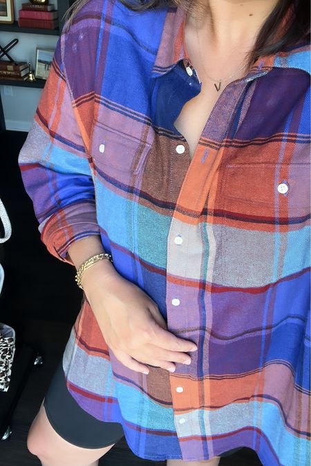 Flannel I’ve been wearing on repeat! 

#LTKSeasonal #LTKmidsize #LTKsalealert