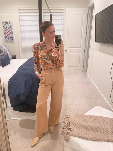 These trousers 🤩 love everything about them. I want them in every color! 

#LTKworkwear #LTKstyletip #LTKFind