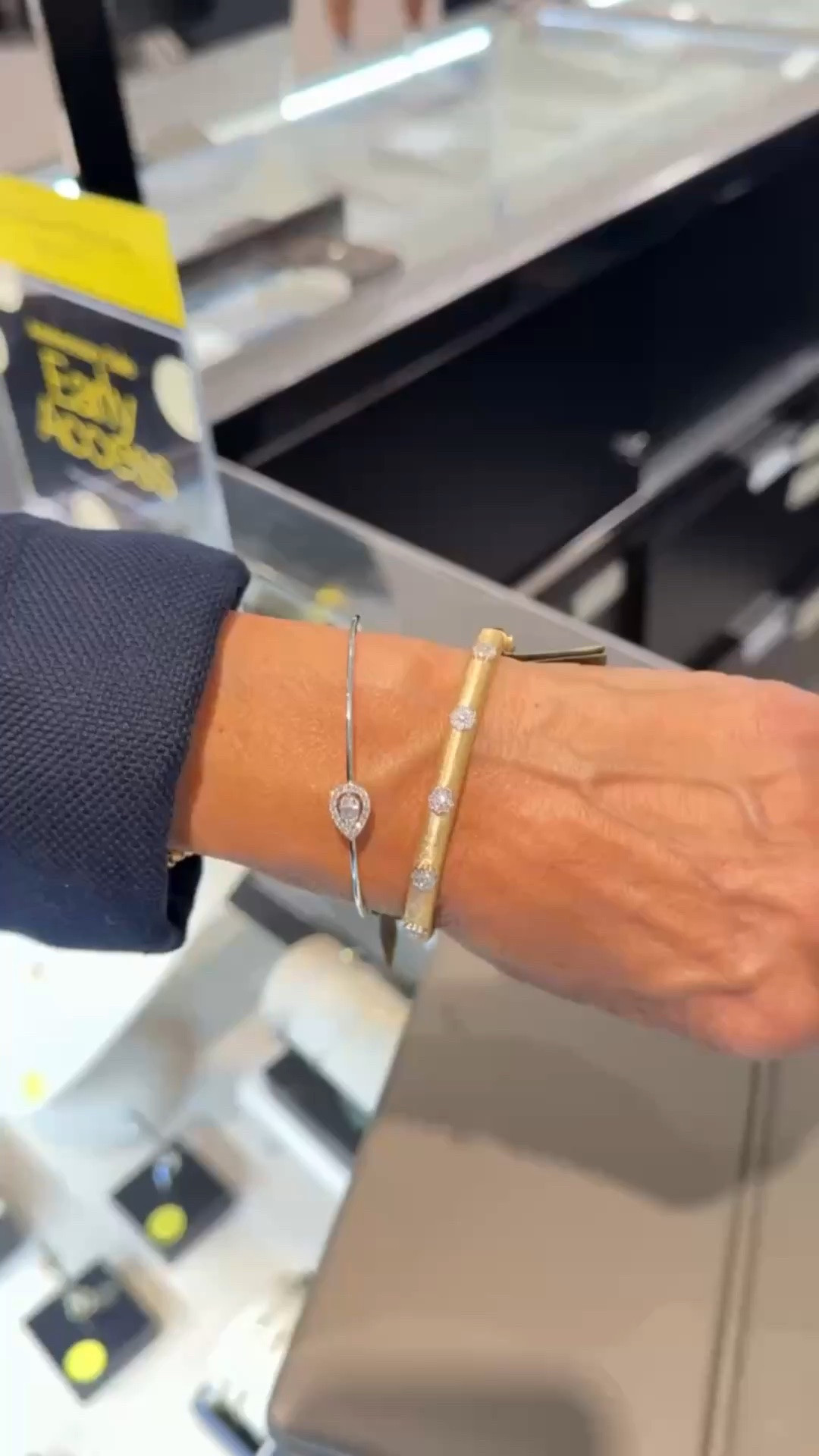 Two bracelets I’ve been eyeing on anniversary sale! These are SO beautiful and the perfect piece to invest in while the sale is going on. Linking more of my fave pieces I spotted! ✨✨

#nordstromanniversarysale #nsale

#LTKSaleAlert #LTKOver40