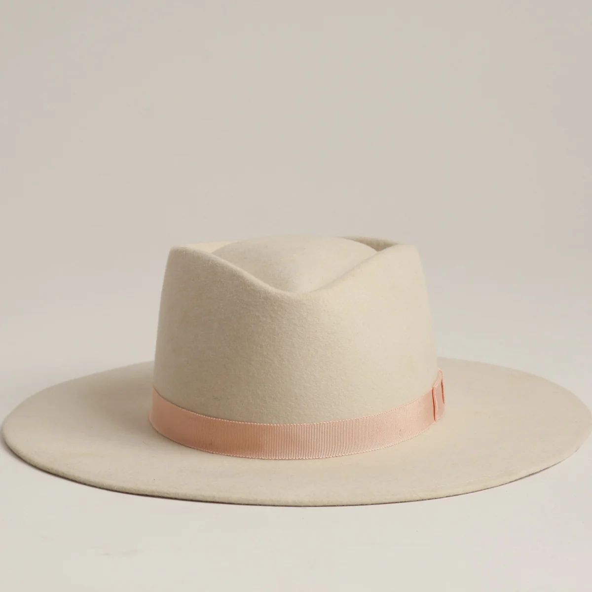 The Capitola in Cream | Wander Hat Company