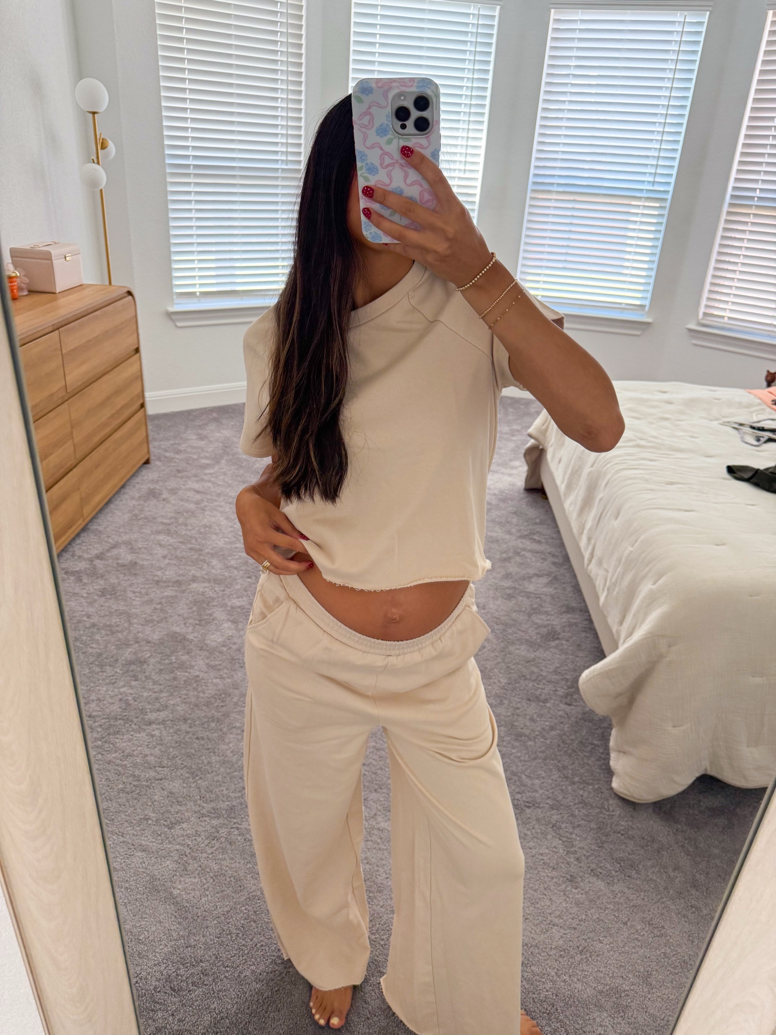 Set is from @shopheylovely on insta 
Wearing a size small 