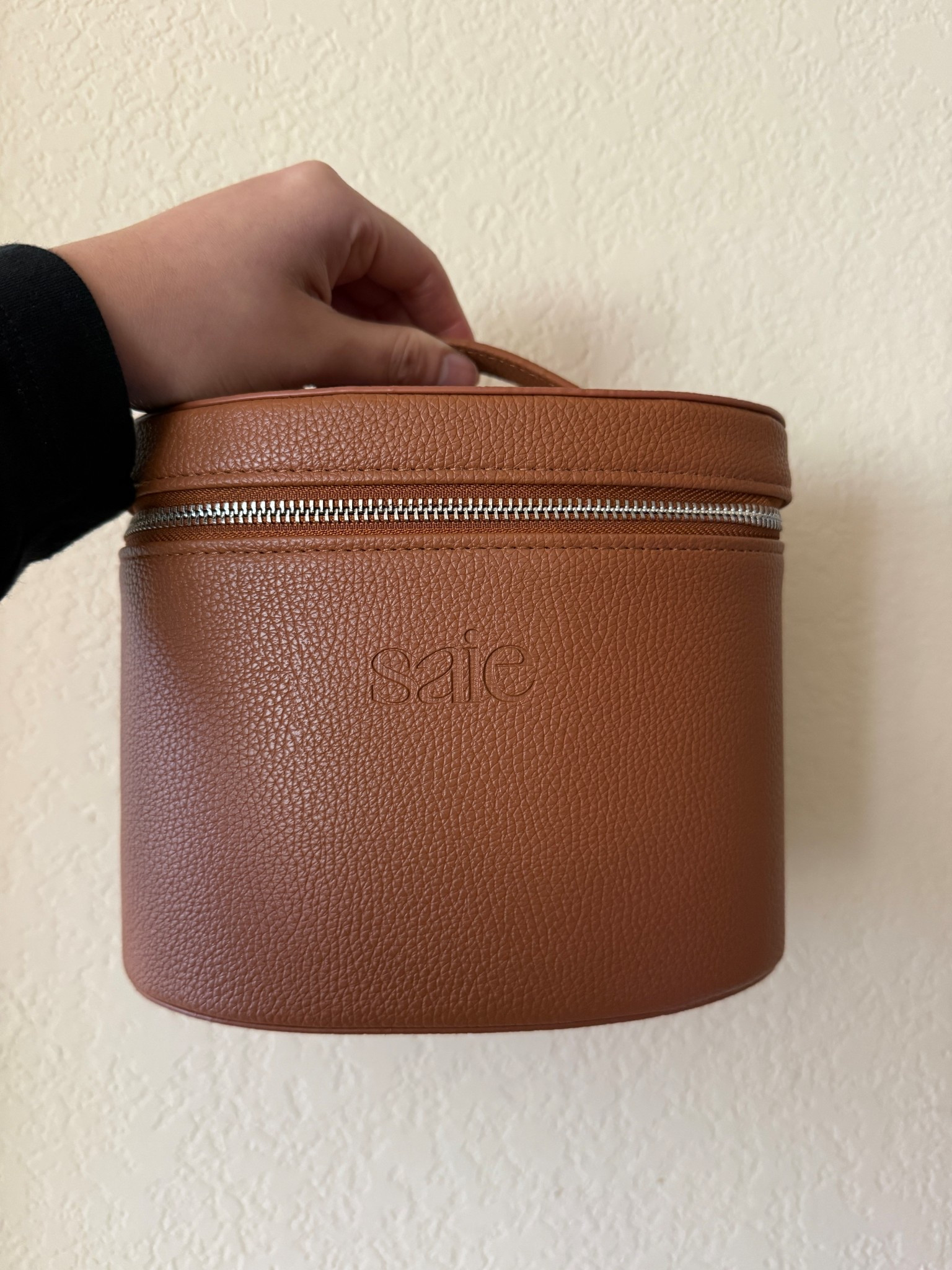 My new makeup bag

#LTKTravel #LTKgrwm #LTKBeauty