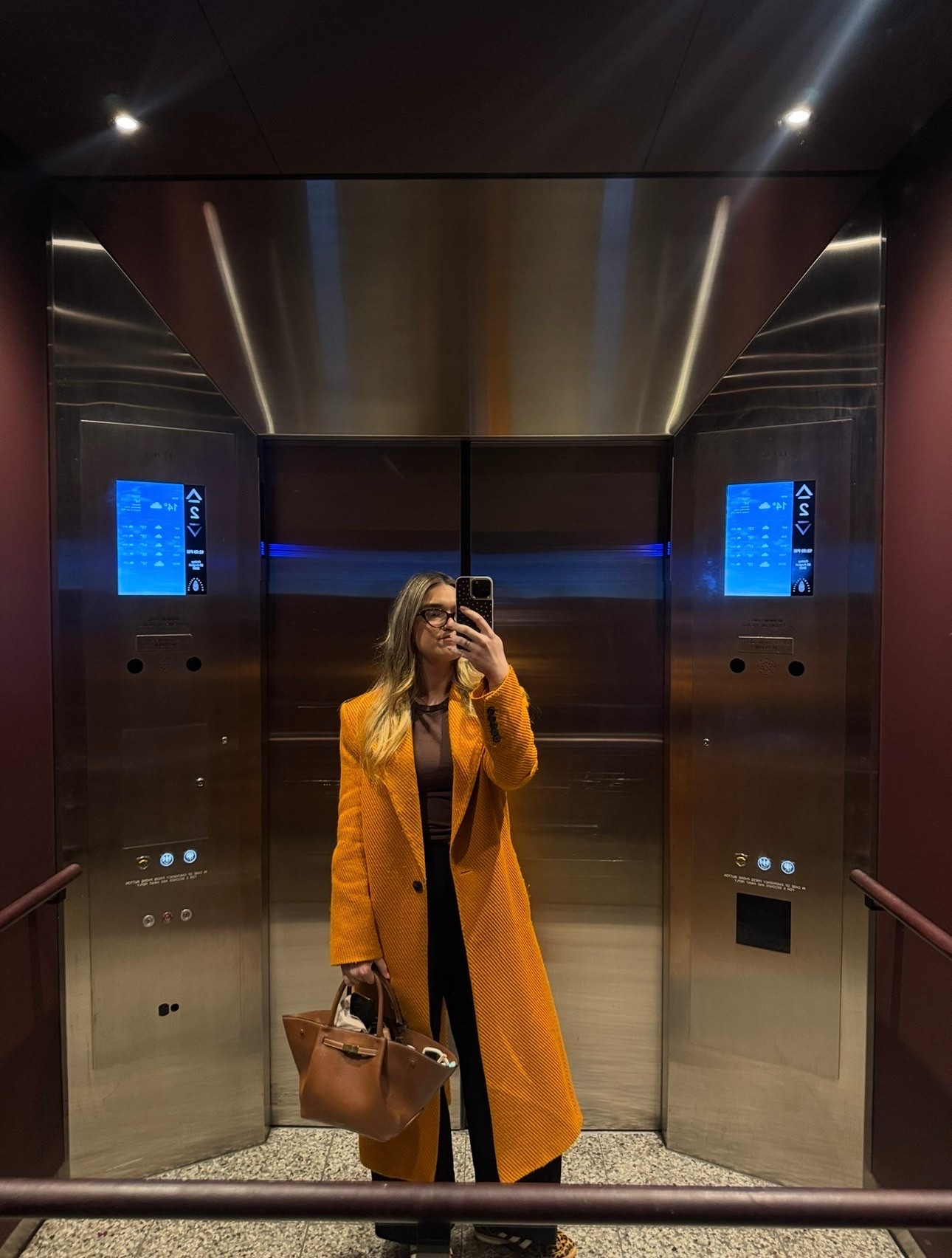 Colourful casual Friday

#LTKworkwear #LTKaustralia #LTKwinter