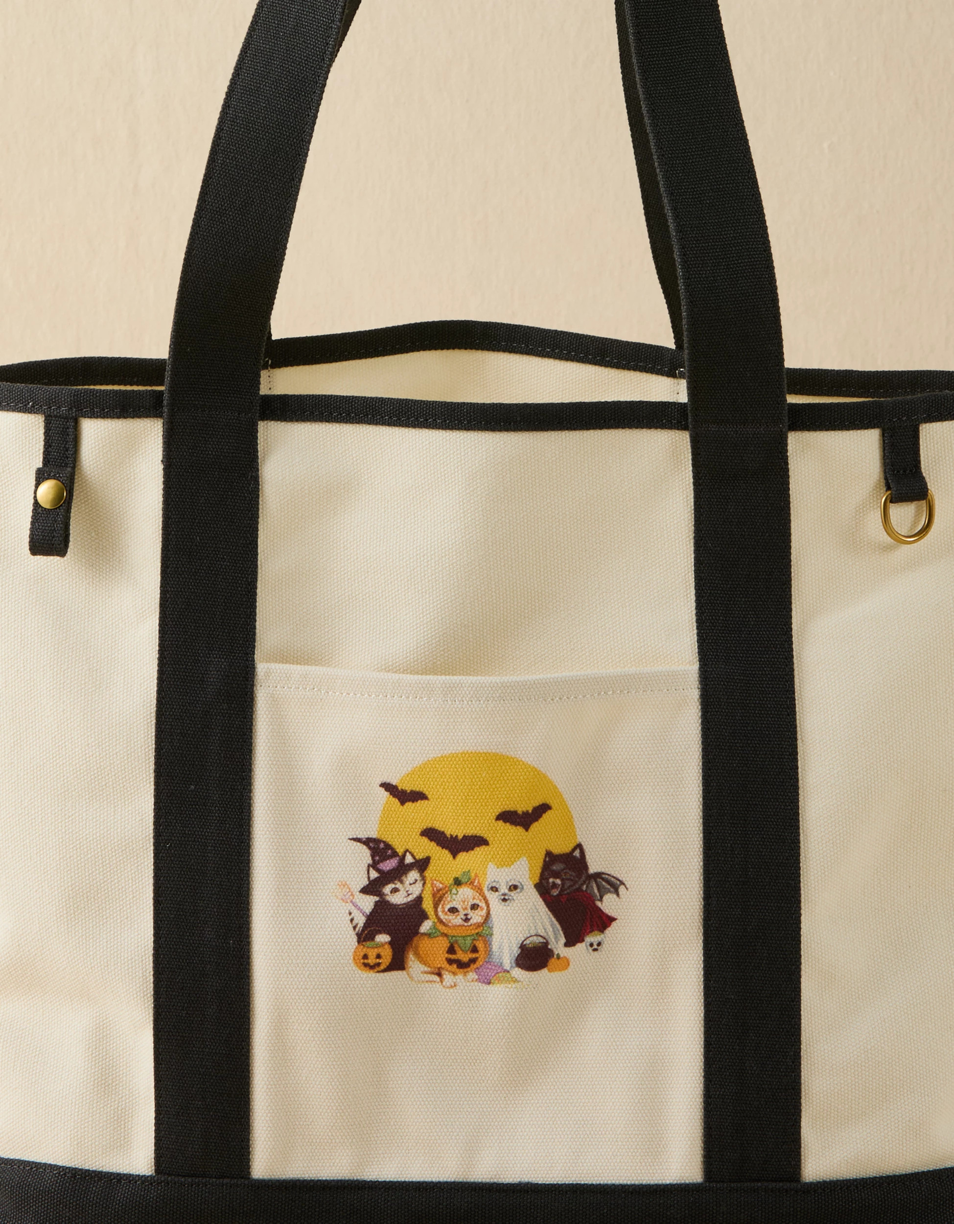 AE Off-Duty Halloween Tote Bag | American Eagle Outfitters (US & CA)