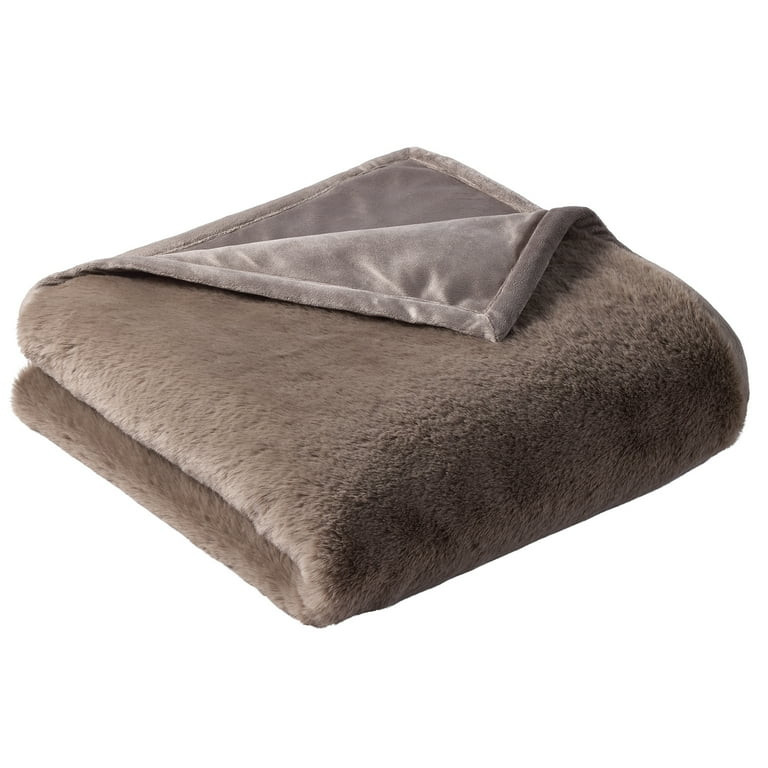 Better Homes & Gardens Grey Faux Fur Ultra Soft Luxury Oversized Throw Blanket 50" x 72", Grey Bi... | Walmart (US)