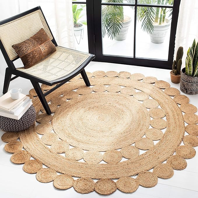 SAFAVIEH Natural Fiber Round Collection 5' Round Natural NFB308A Handmade Boho Country Charm Jute... | Amazon (US)