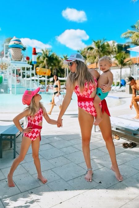 How kauuute are these mama and mini suits??

#ltkswim #mamaandmini #twinning #swimwear #swimsuits #matching #vacation #womensswimwear #girlsswimwear #beachriot

#LTKtravel #LTKswim #LTKstyletip