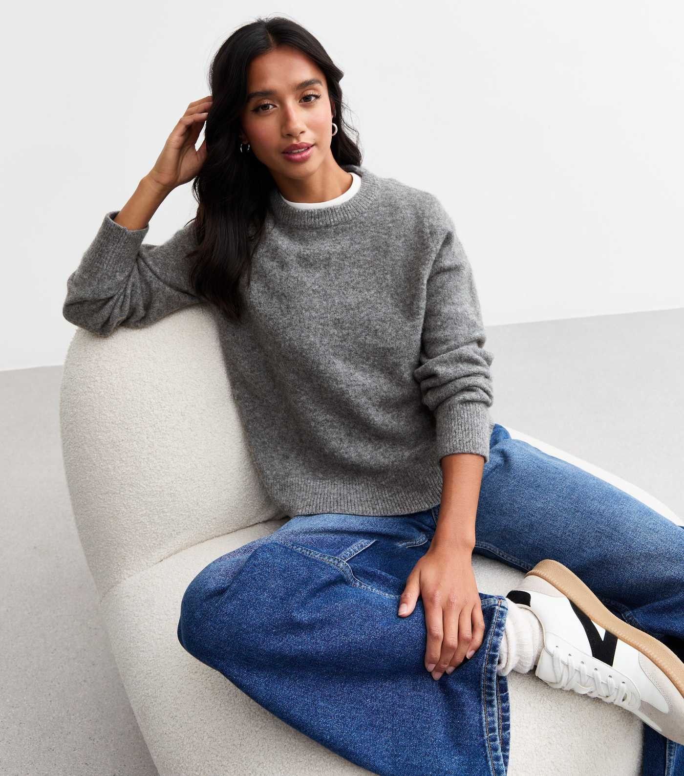 Petite Grey Soft Knit Crew Neck Jumper 
						
						Add to Saved Items
						Remove from Saved I... | New Look (UK)