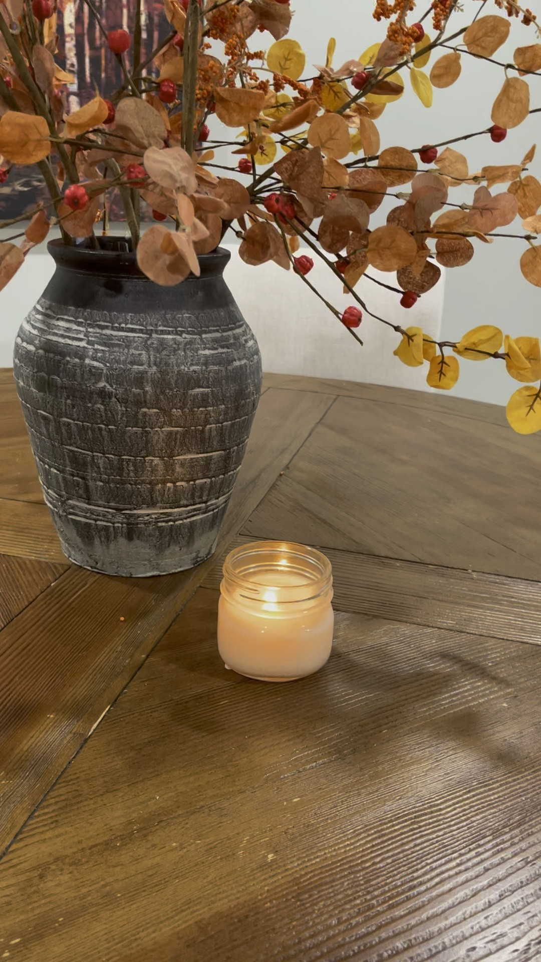 Fall vase and faux fall leaves from Amazon! Great for easy and budget friendly decor 

#LTKfindsunder50 #LTKHalloween #LTKhome