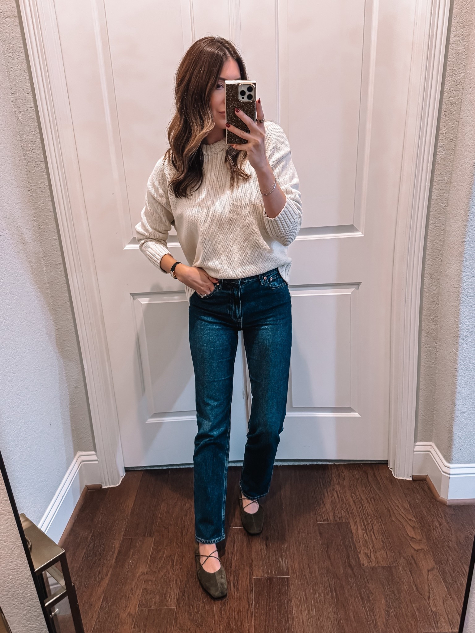 Small in sweater, 27 in jeans 

#LTKootd