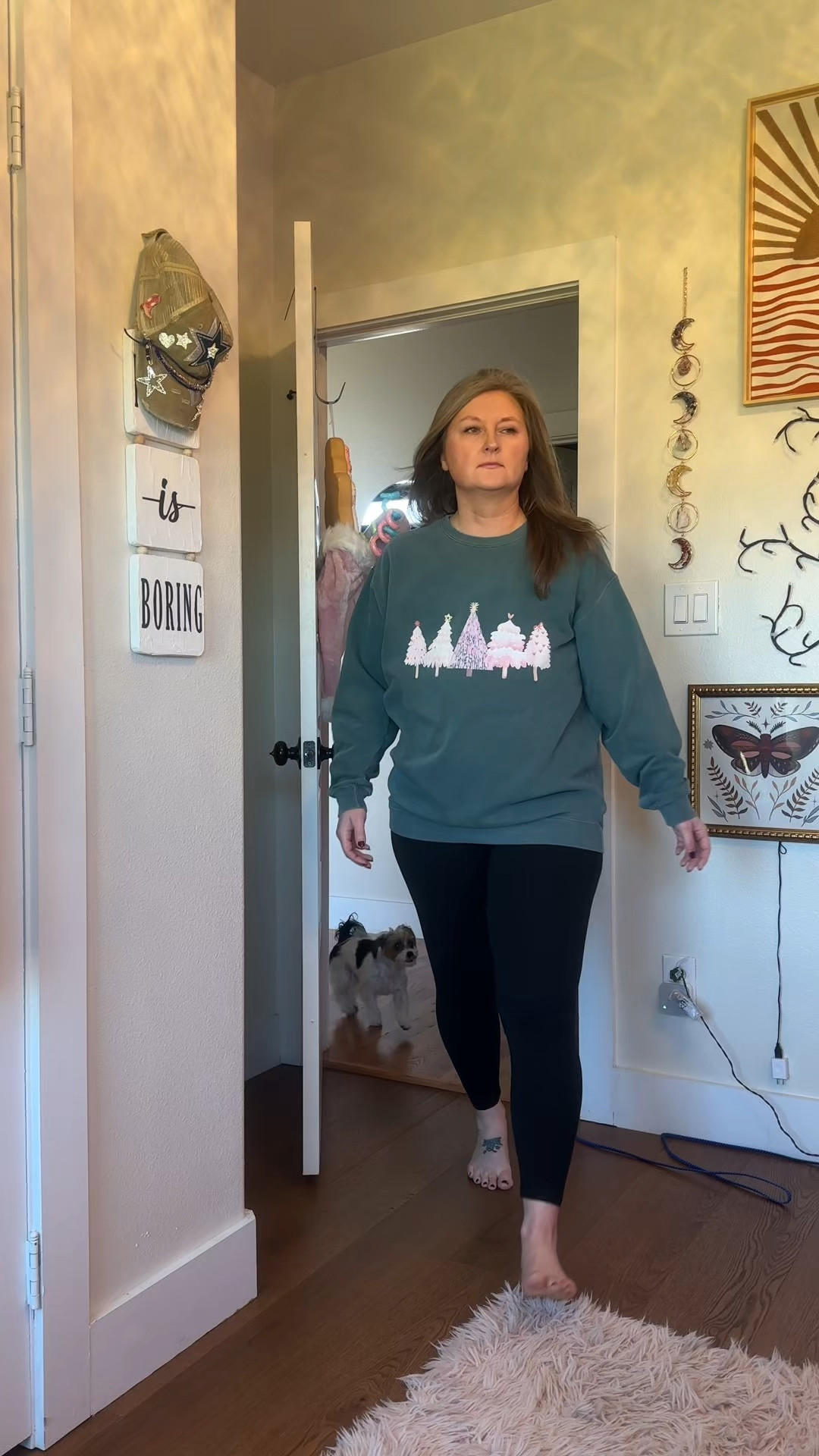 Comfy casual kinda day. Oversized holiday sweatshirt with my favorite leggings 

#LTKMidsize #LTKStyleTip #LTKSeasonal