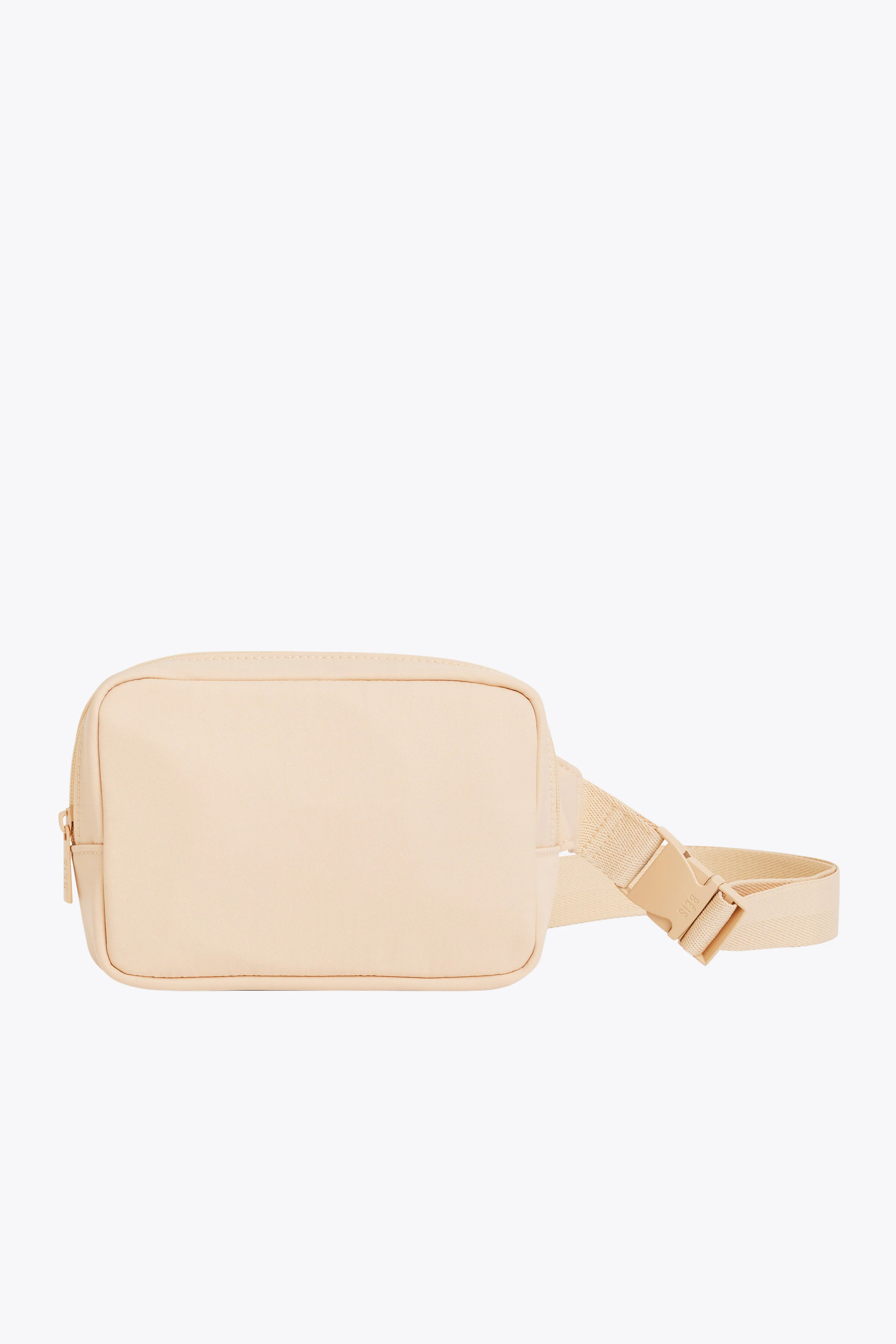 The Belt Bag in Beige | BÉIS Travel
