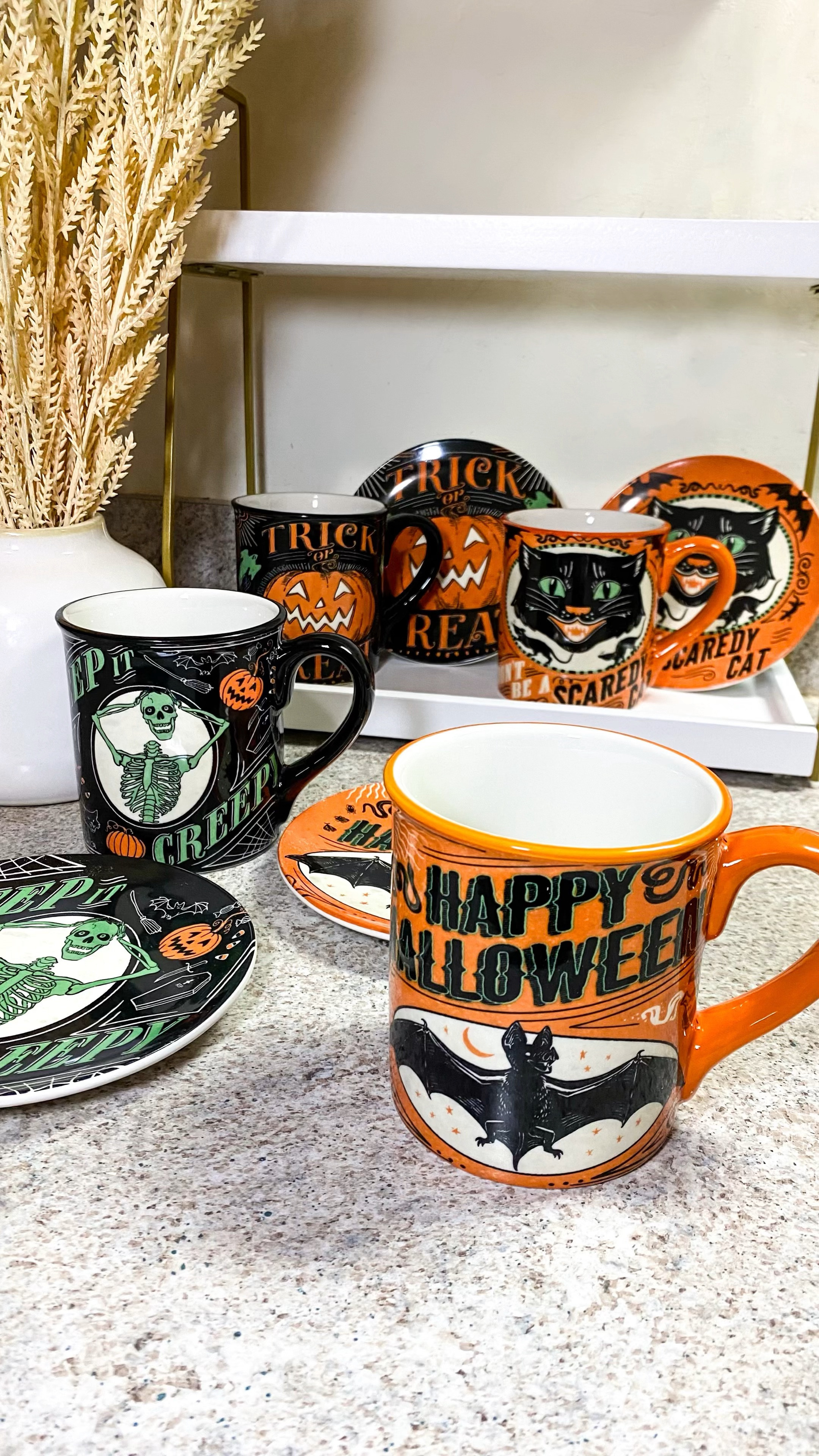 How cute is this mug and plate set for Halloween? 🎃 🐈‍⬛
I was gifted this set and now I want to buy the rest of the collection!
These ceramic pieces are microwave and dishwasher safe .

#LTKSaleAlert #LTKSeasonal #LTKHome
