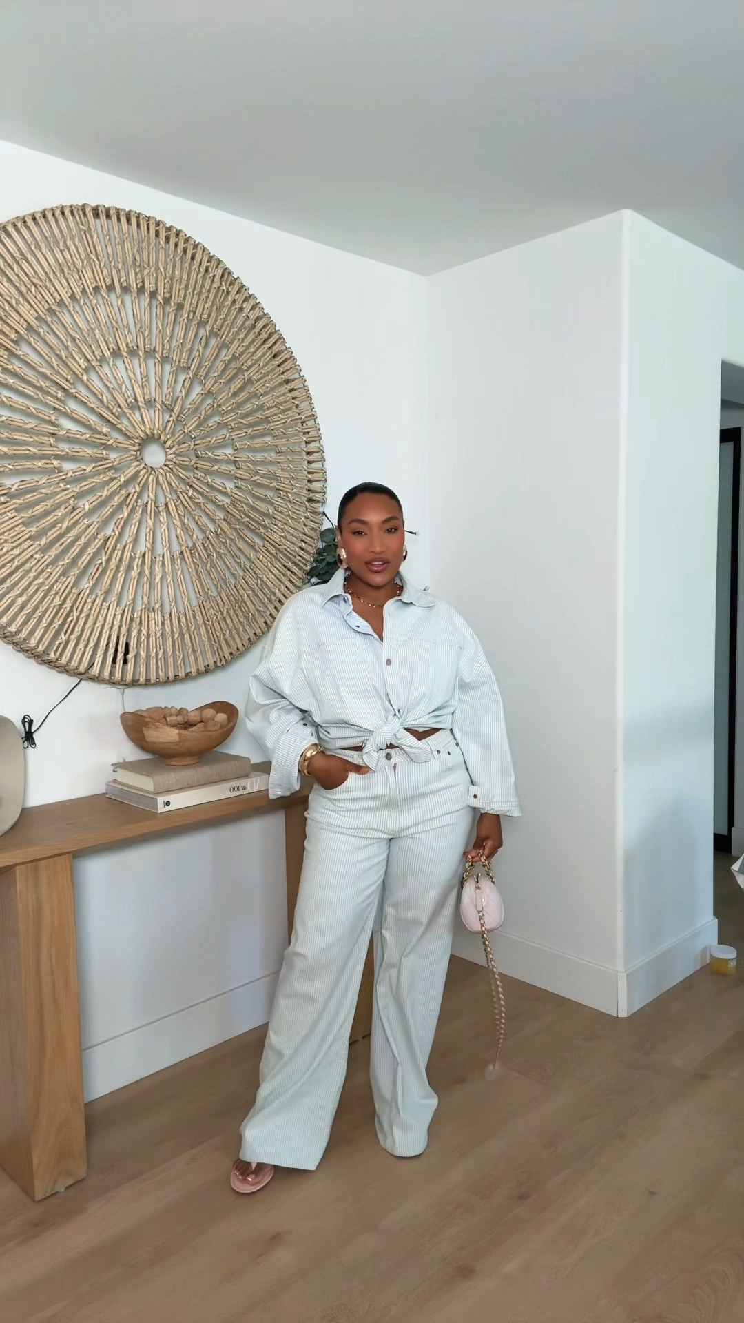 Size 10 in pants it has some stretch to it. Top jacket size large 

#LTKPlusSize #LTKStyleTip #LTKU