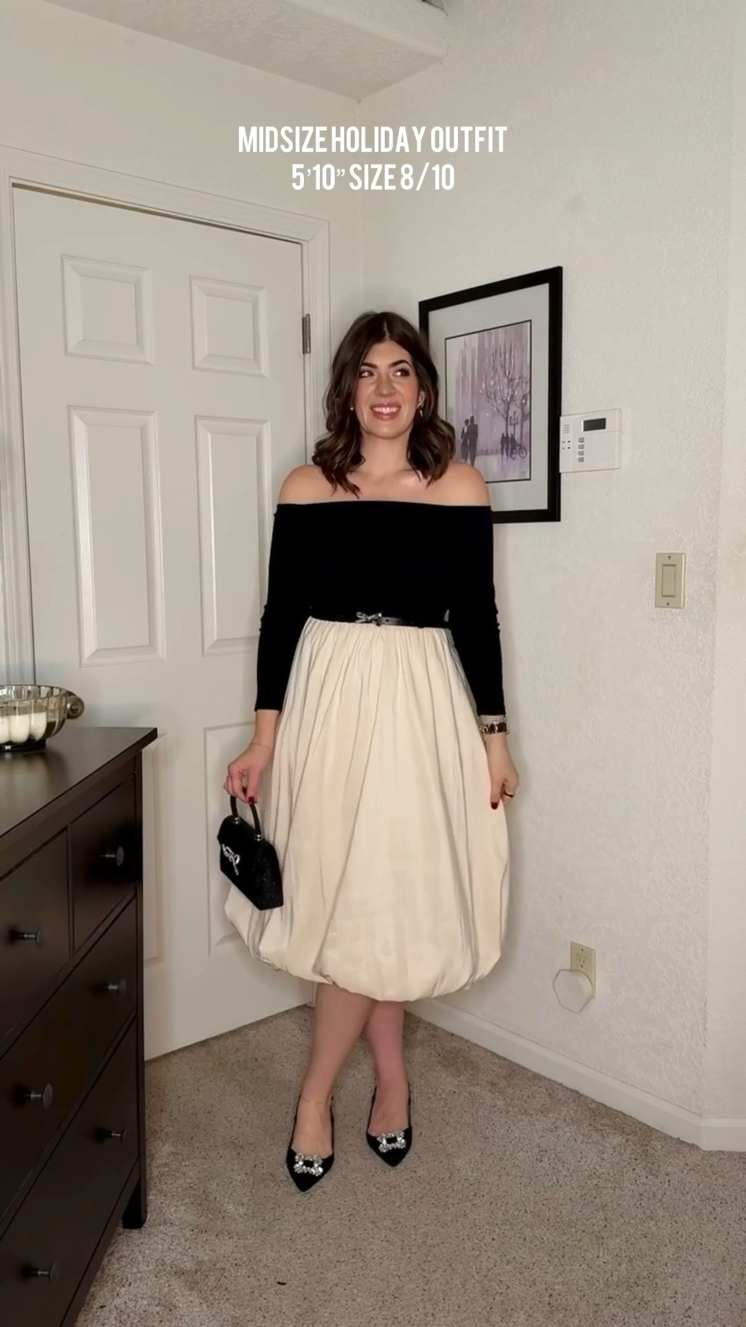 Midsize holiday outfit, midsize dress, two tone dress, bubble hem, holiday party, festive chic, bow earrings 

#LTKHoliday #LTKMidsize #LTKOver40