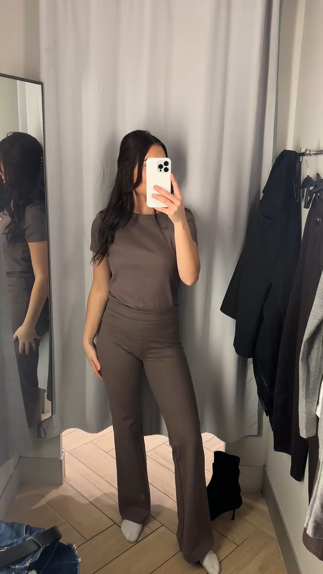 H&M comfy/cozy flared cotton leggings and ribbed T-shirt. Size up to M in bottoms, small in top. 

#LTKActive #LTKFindsUnder50