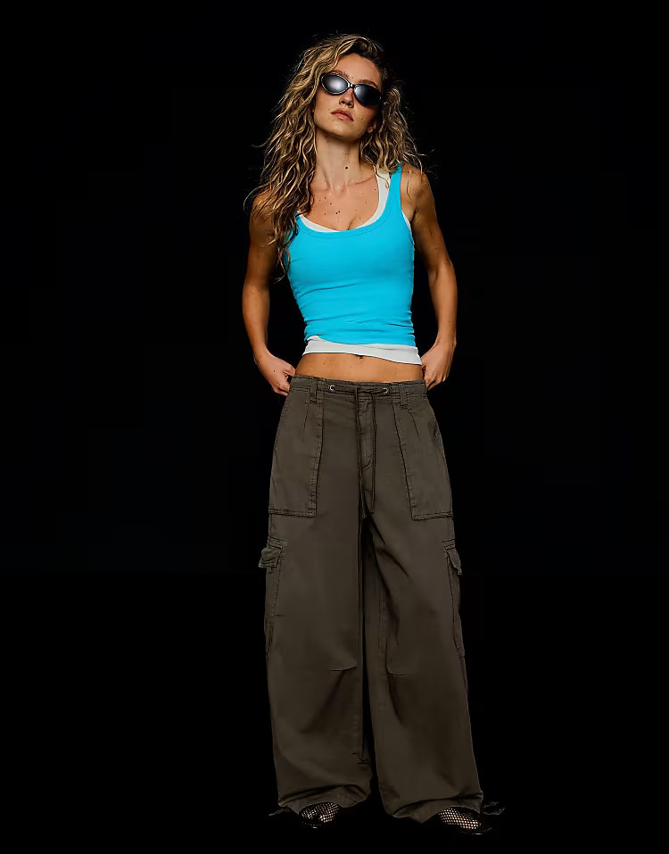 \u203a Stradivarius Poplin cargo trousers in khaki | ASOS (Global)