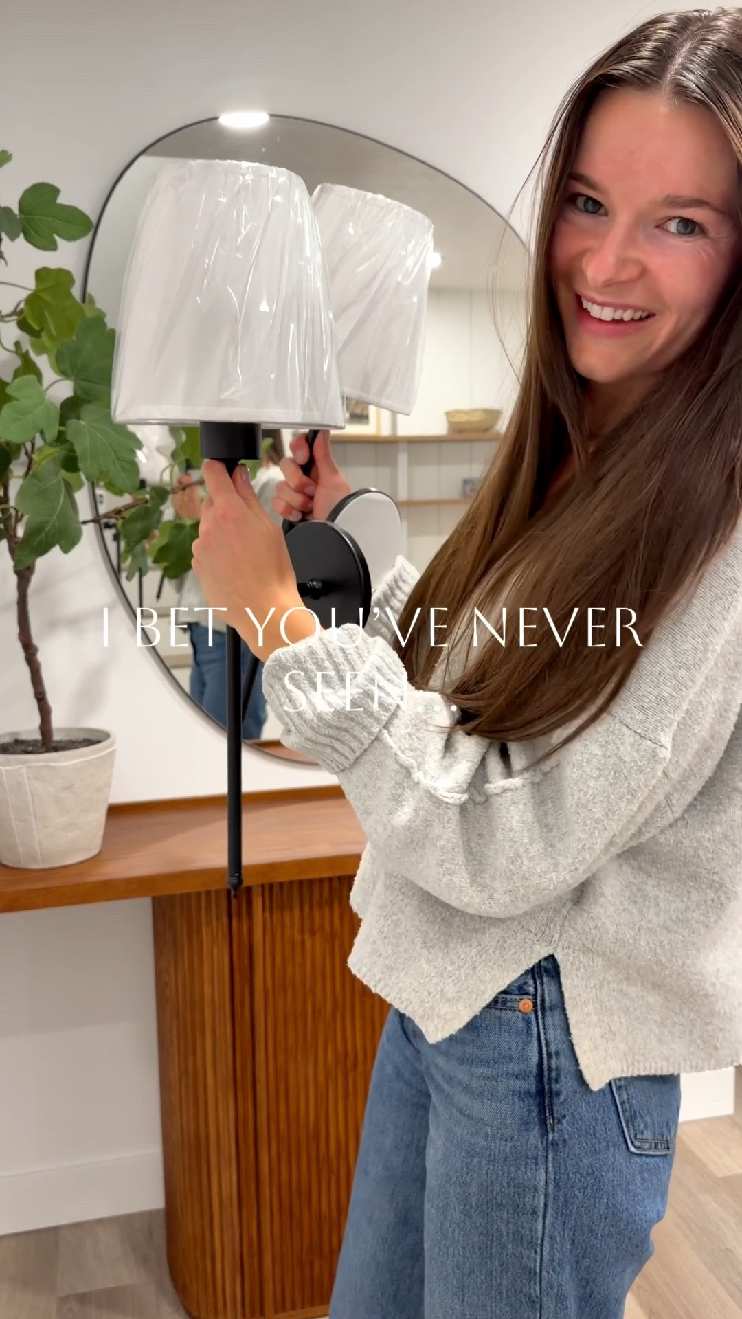 Wireless wall sconce, lighting, sconce lighting, renter friendly decor 

#LTKHome #LTKU #LTKStyleTip