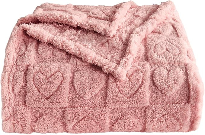 Heart Checkered Throw Blankets, for Love Mother Friends Pets,280 GSM Super Soft Warm Lightweight ... | Amazon (US)