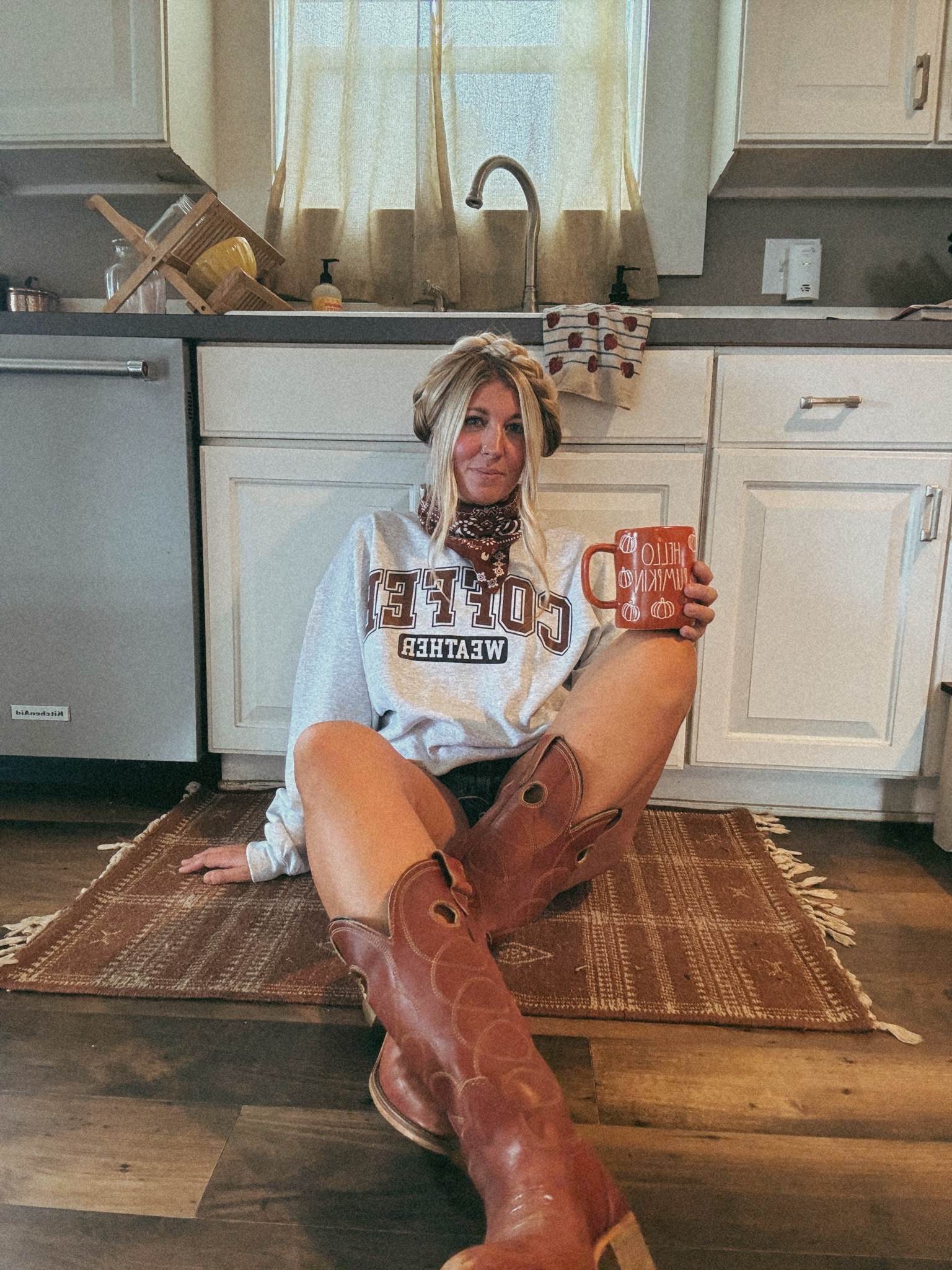 Coffee weather sweatshirt ☕️ #etsyfind #coffeeweather #sweatshirt #sweaterweather #fallfashion 

#LTKFallSale #LTKBacktoSchool #LTKSeasonal