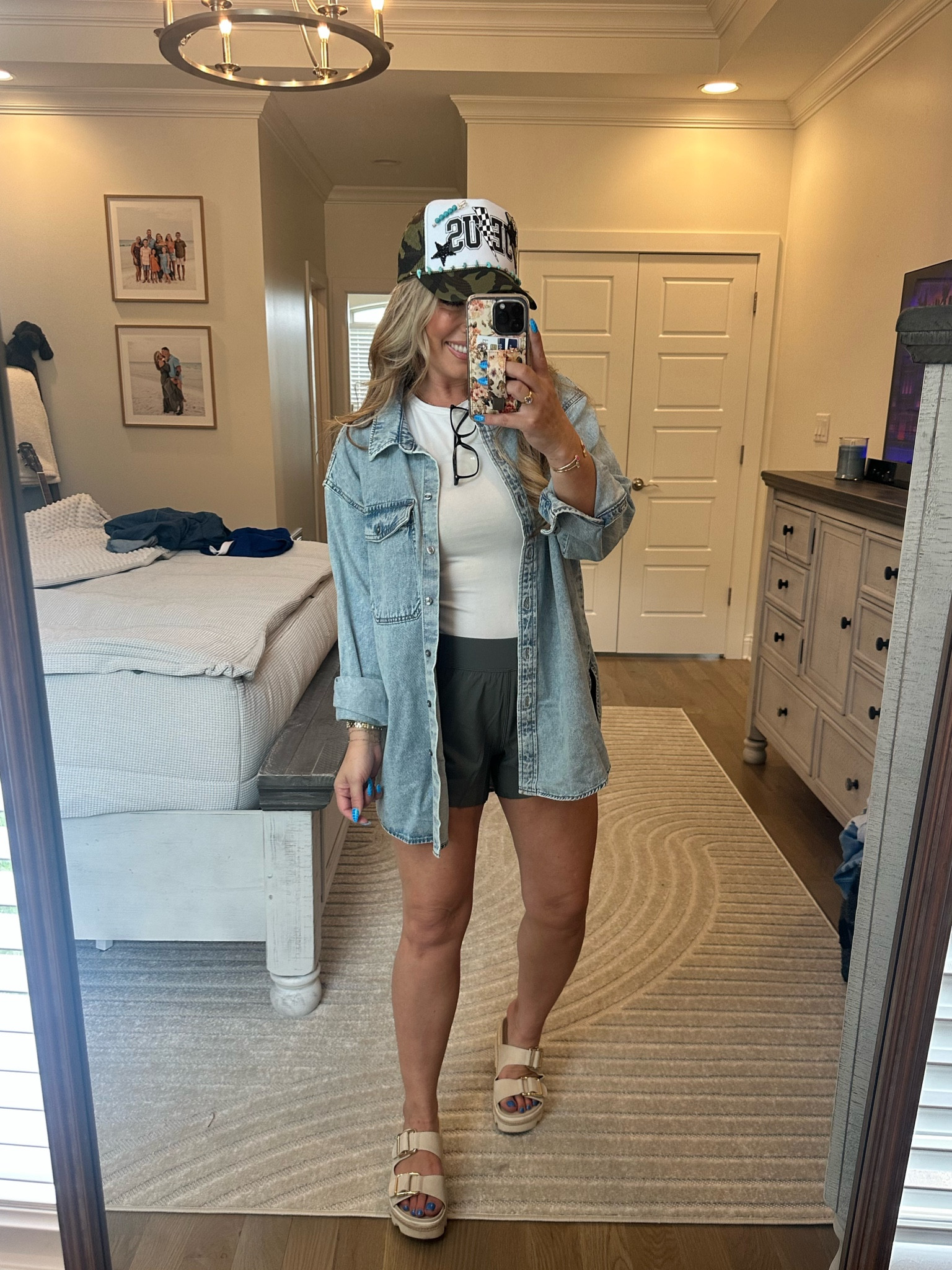 Todays doctor apt and running errands outfit!!! I LOVE!!!! 💕 I’m in a medium denim top, size 6 shorts and top #target #lululemon

#LTKFindsUnder50 #LTKStyleTip #LTKSaleAlert
