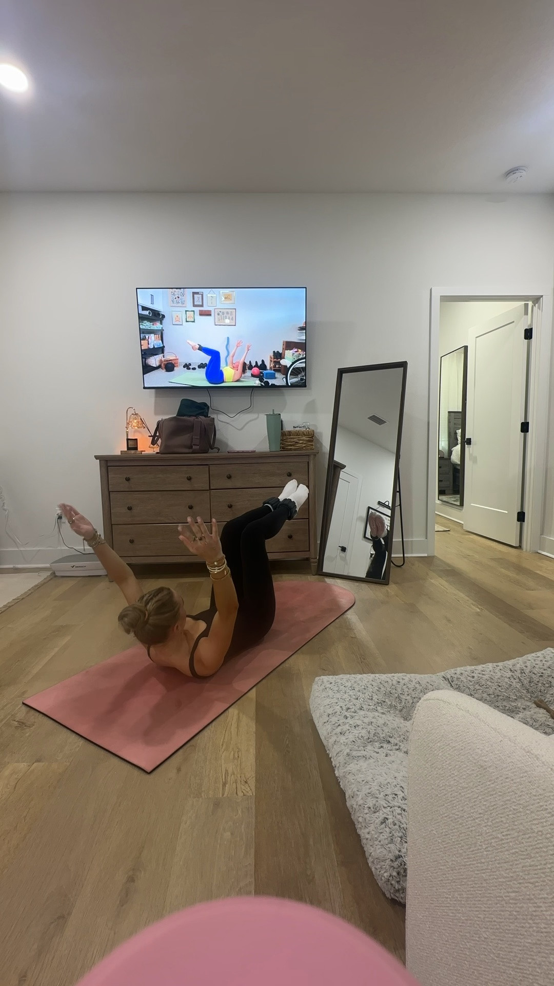 I wish someone would have told me about this before 🤯I tried the @lululemon   Like New program and it was AMAZING! Don't forget, I have a code “SLOANE10” that will get you 10% off! I got everything in my true to size US 2. 

#lululemoncreator #ad #lululemonlikenew #activewear #workoutset #lululemonworkoutset #pilatesoutfit #pilatesprincess #athleisure #alignleggings #lululemonalign #blackleggings #fallworkoutset #workoutjumpsuit #sportsbra #wonderunderleggings#LTKFindsUnder100

My workout and workout gear for my daily workout. I take pilates classes from @lexfish   on Instagram she has a whole online platform and membership! Most of my pilates gear and tools are from Bala. Bala use code SLOANE15. 
#workoutgear #workoutwear #pilates #ootd #outfit #athleticwear #athleticoutfit #bikershorts #sportsbra #pilatesoutfit #athleisure #bala #pilatesworkout #pilateslovers #pilatestiktok #balabangles

#LTKfitnessgoals #LTKmorningroutine #LTKActive