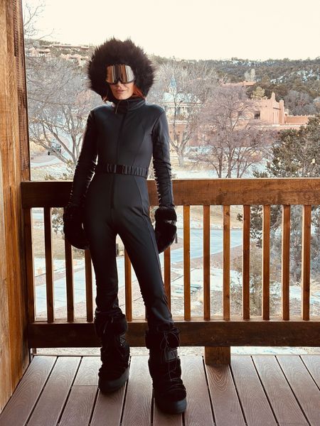 DAY 1 SKI LOOK🎿
I had so much fun styling my outfits for our ski trip and this look is giving après ski. My ski suit was a major steal, it’s a fraction of the cost of the designer versions, it fits like a glove and has no branding which is a win.
I found these furry Moon Boots at a discount for you guys - this site has the best deals💪🏻

#LTKshoecrush #LTKHoliday #LTKsalealert