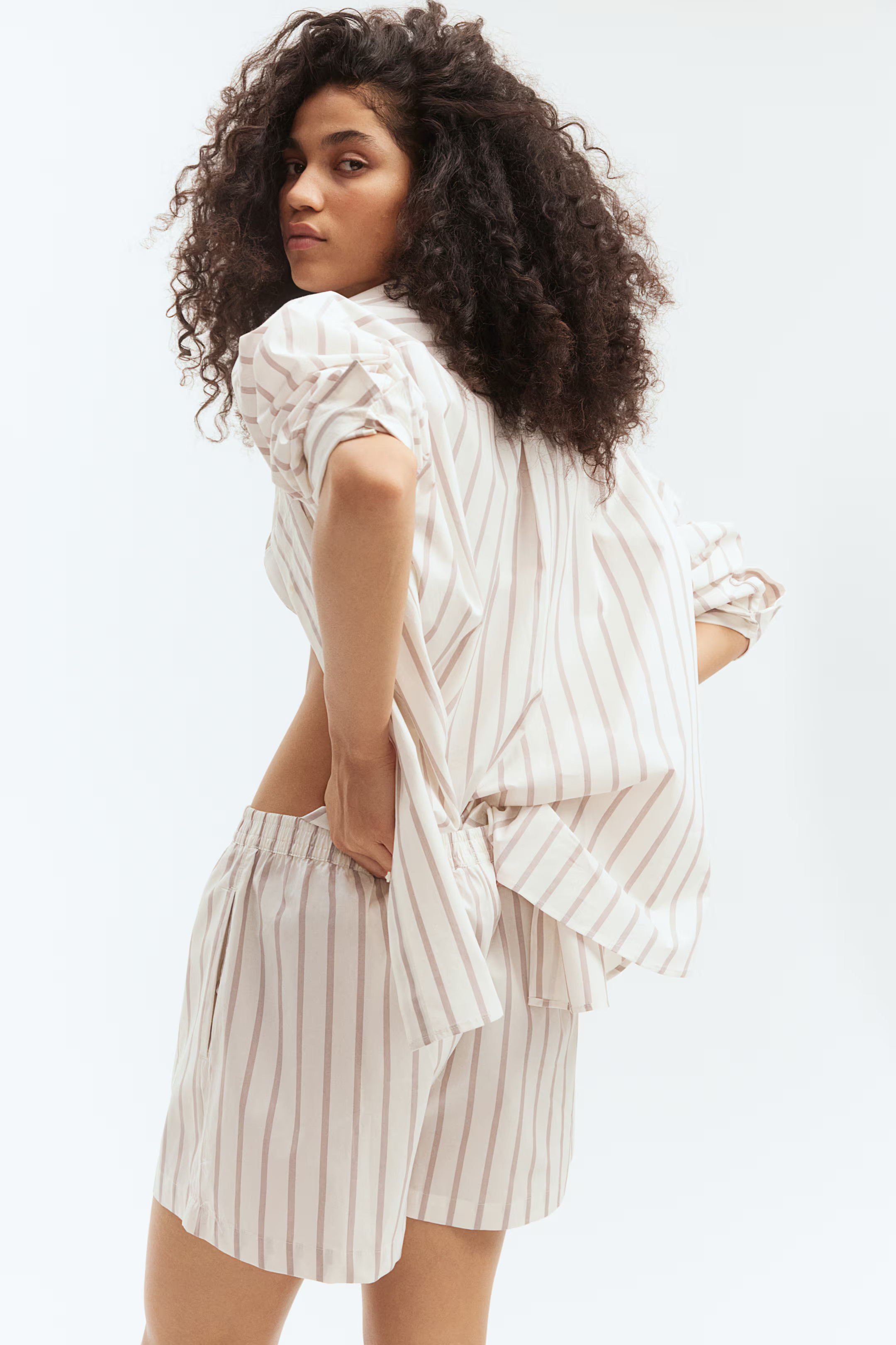 Cotton shirt | H&M (UK, MY, IN, SG, PH, TW, HK)