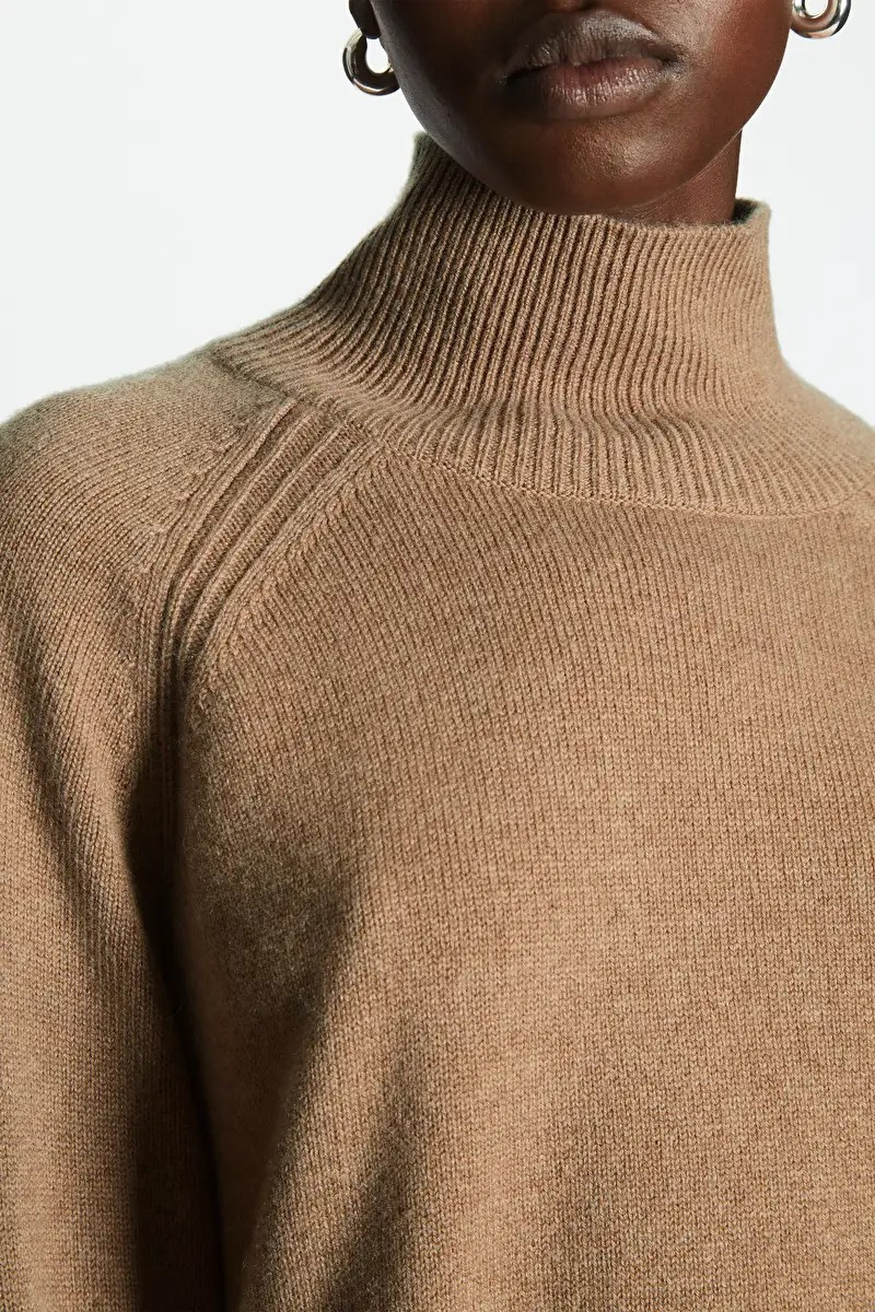PURE CASHMERE TURTLENECK JUMPER | COS (EU)