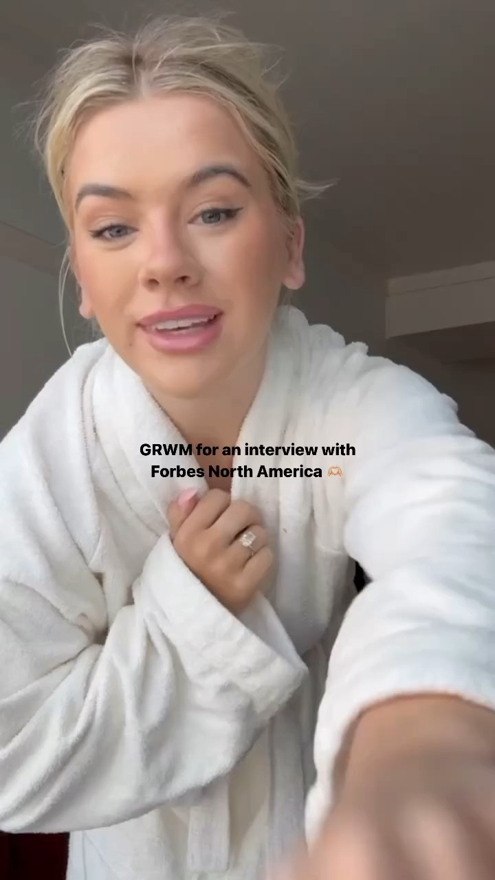 GRWM , suit , navy blazer , navy suit , tailoring , white long sleeve , grey long sleeve , autumn winter basics , Adidas sambas , smart outfit , smart look , women’s suit , gold jewellery , overcoat , Polene bag  

#LTKSeasonal #LTKeurope #LTKCyberWeek