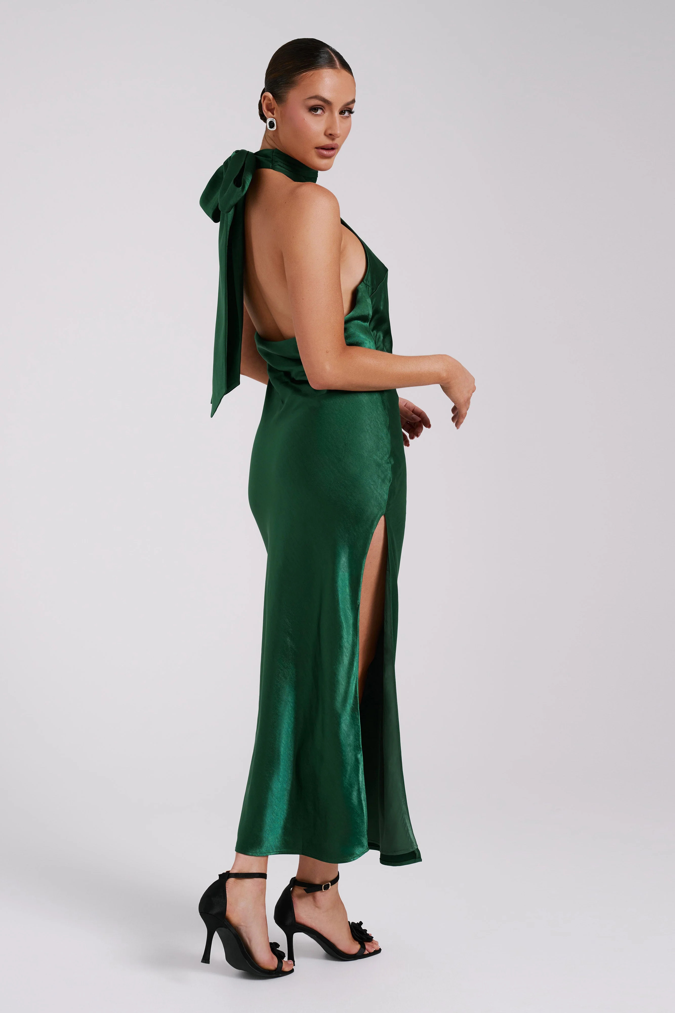 Paulette Satin Midi Dress With Bow - Emerald | MESHKI US