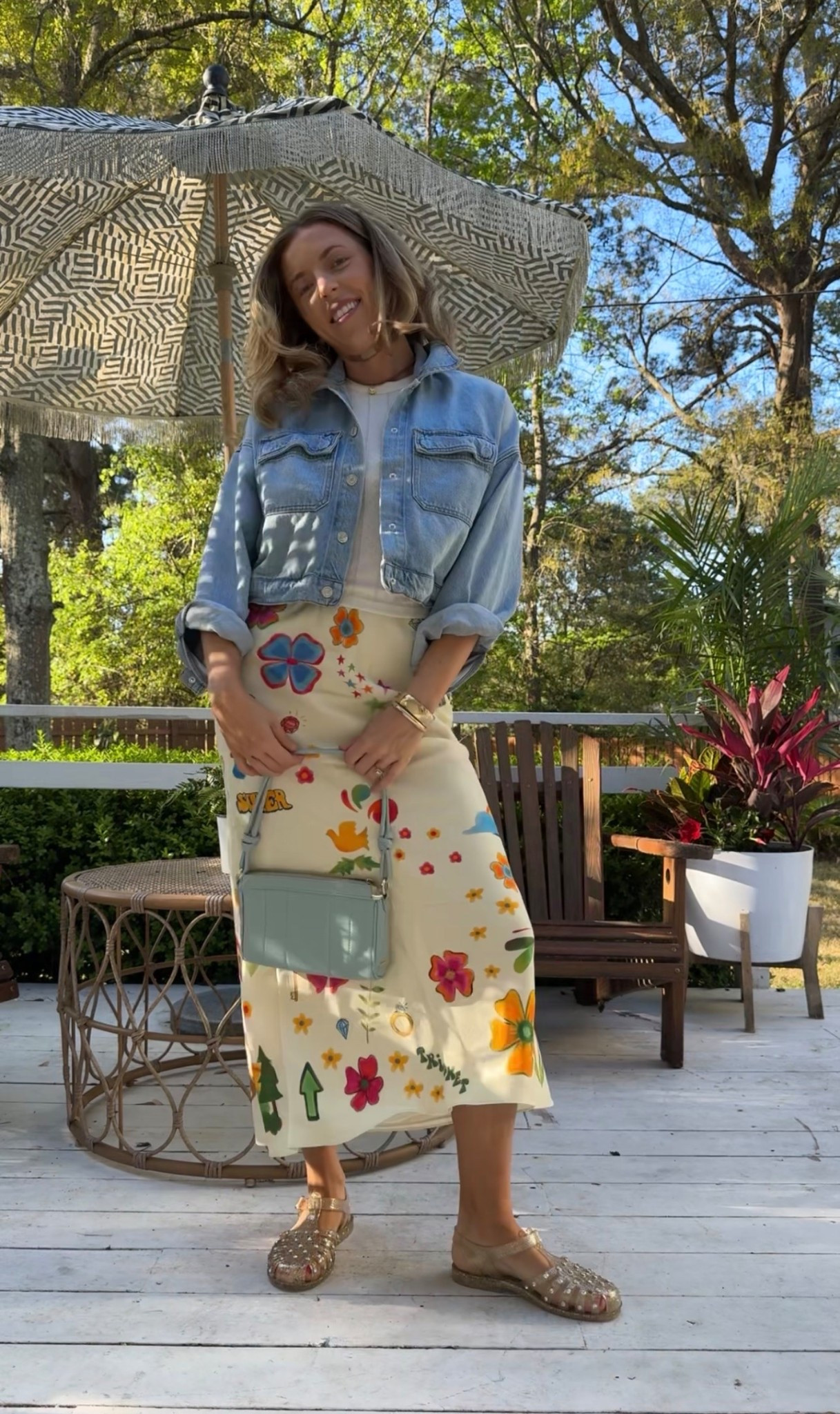 Size XS skirt, XS jacket, small tee,l 