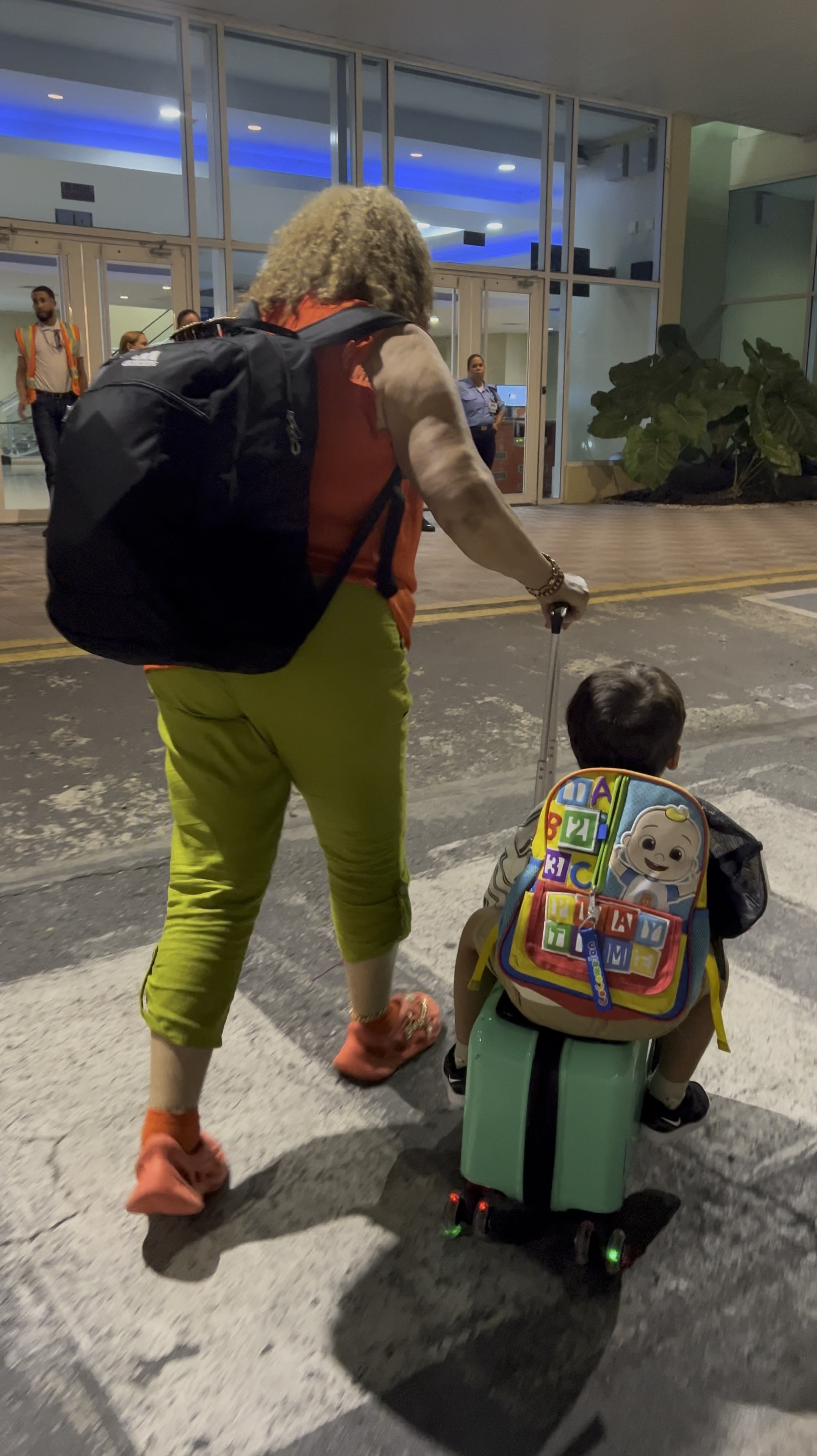 Traveling with toddlers, no problem!🛺💨
#todd lugagge

#LTKSummerSales 

#LTKTravel #LTKKids