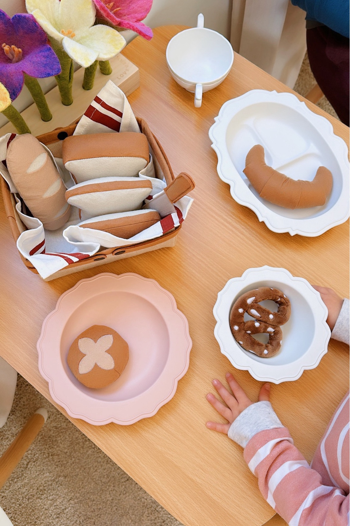 Cutest play bread basket 🧺 🥖 

#LTKhome #LTKkids