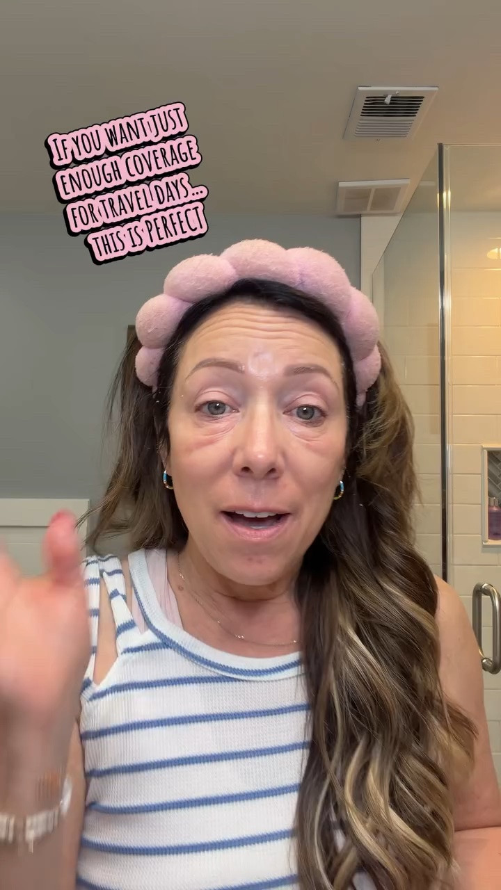 When I travel, I really don’t want heavy makeup sitting on my skin all day.@bareMinerals #bareminerals #complexionrescue #travelmakeup #over50beauty #lightweightmakeup