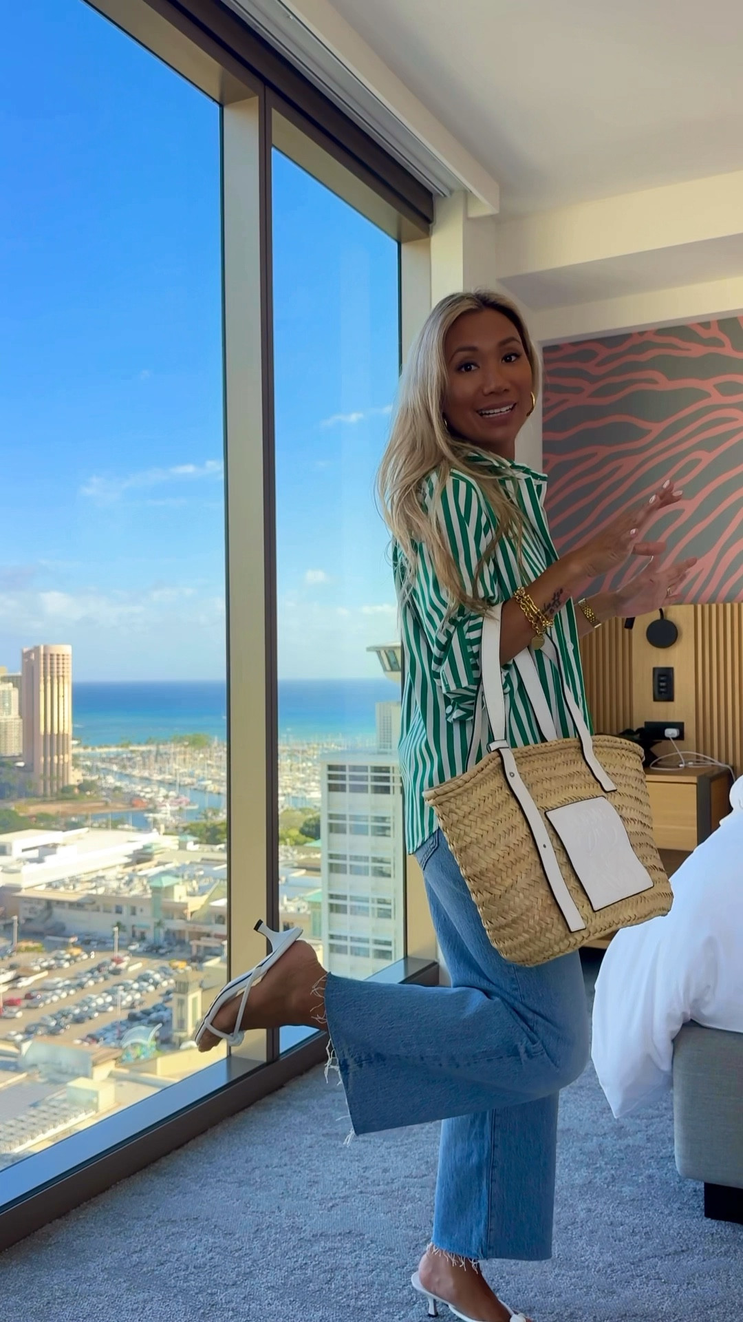 THE BEST PETITE JEANS EVERRR! So many reasons why, but this pair in particular is perfect for spring/summer. It’s very light, stretchy, and has the PERFECT LENGTH. Just buy it and thank me later!

#LTKFindsUnder100 #LTKPetite #LTKStyleTip