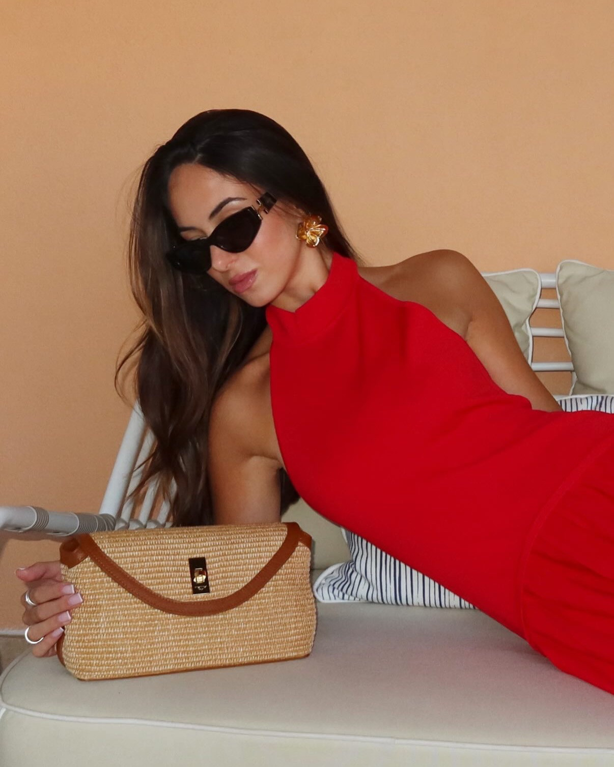 she wears color !!!!!!

#LTKootd #LTKTravel #LTKSeasonal