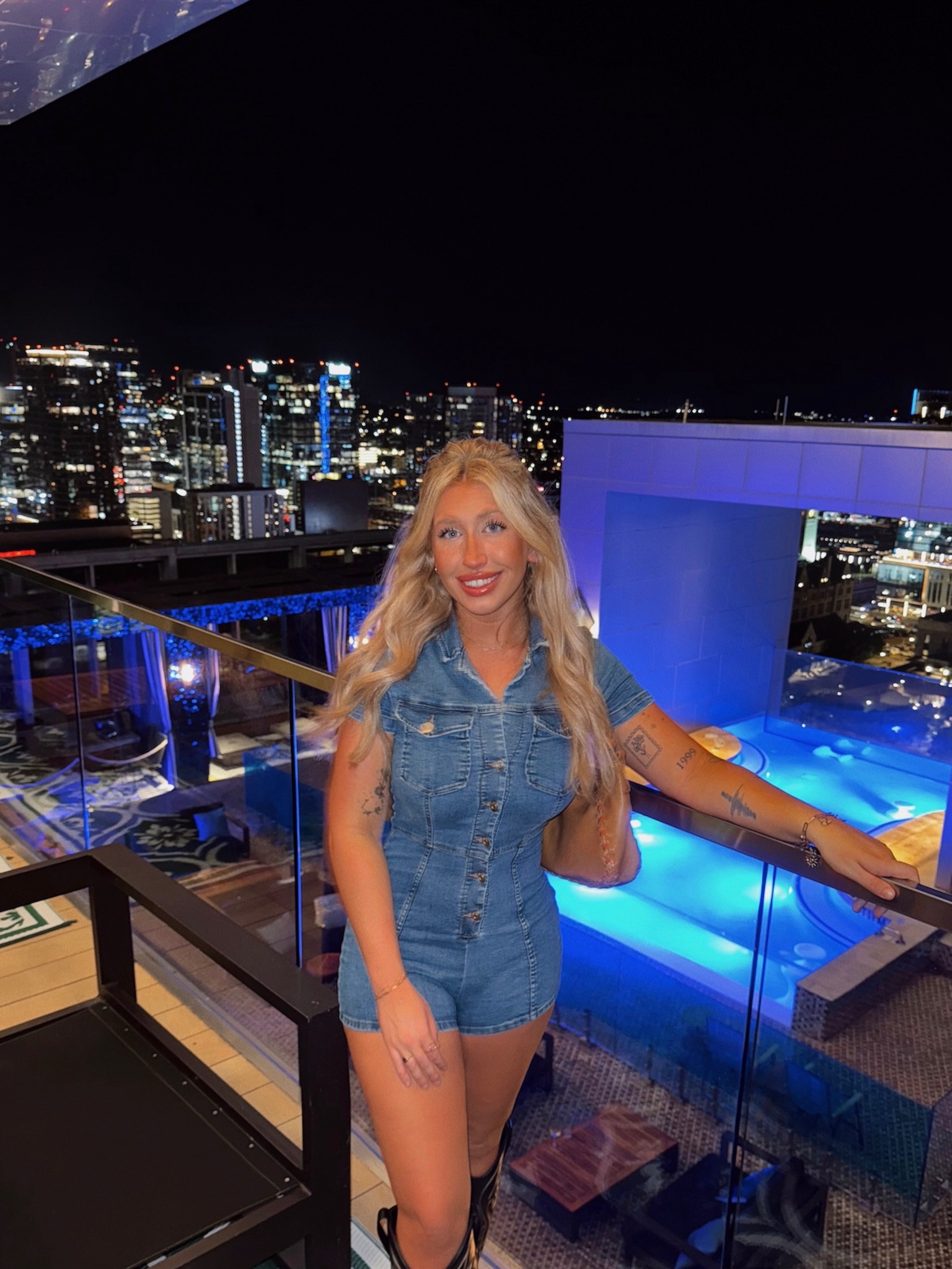 Best denim romper for Nashville Night out

#LTKSeasonal #LTKTravel #LTKFindsUnder50