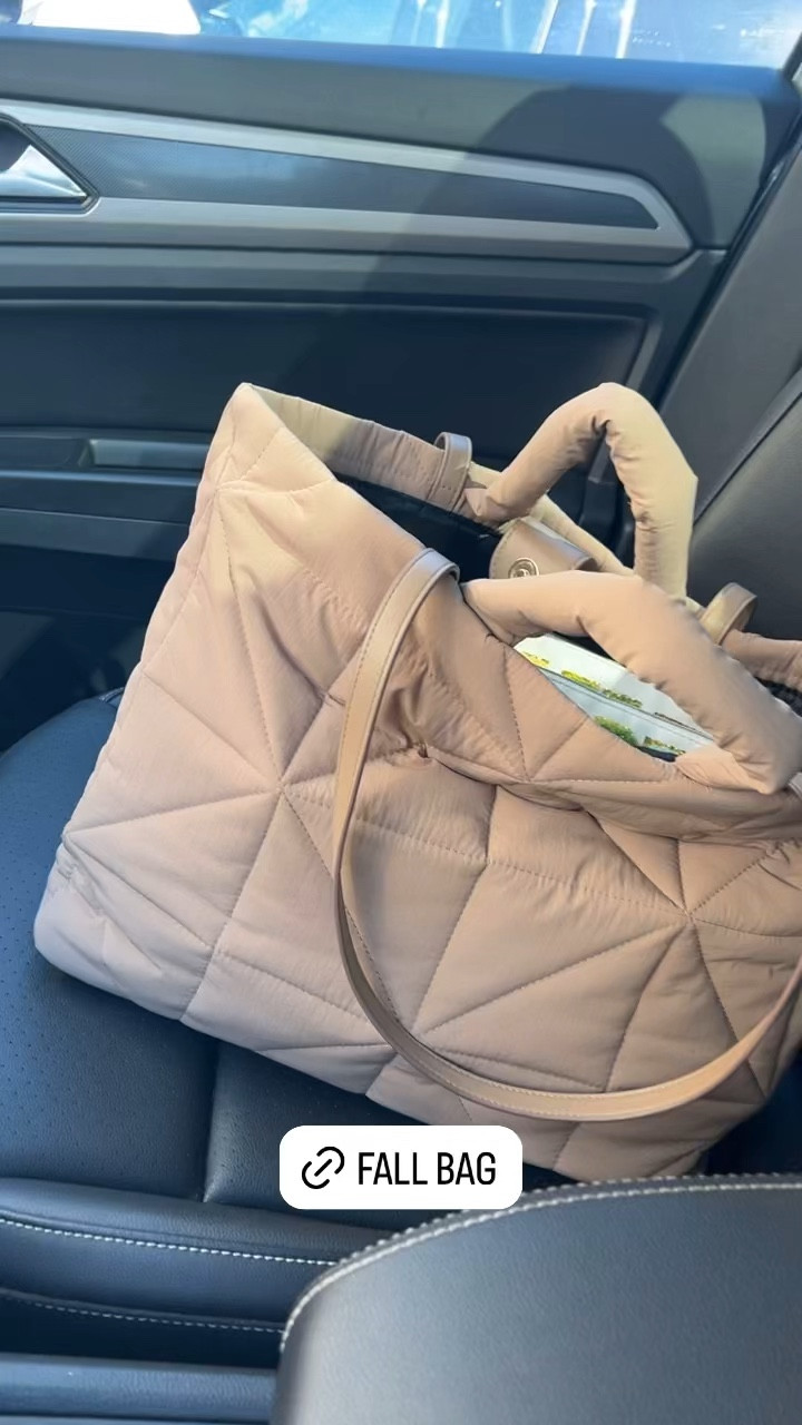 The perfect quilted fall bag!

#LTKItBag #LTKSeasonal #LTKFindsUnder50