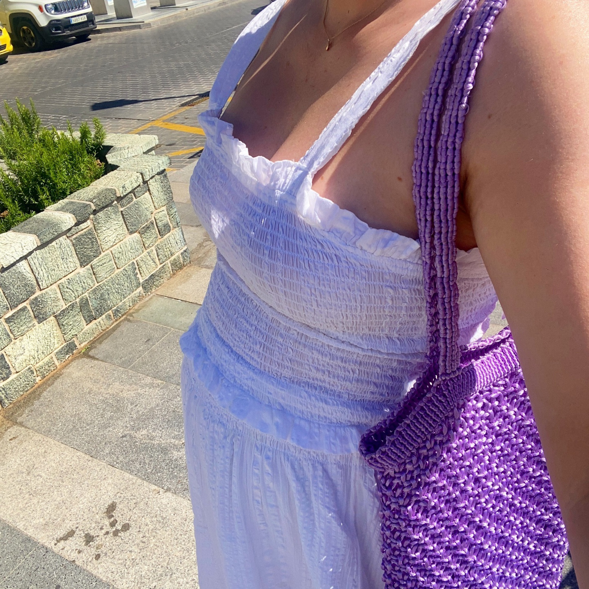 Will be wearing white as much as possible until further notice 🤍 @seraphinematernity