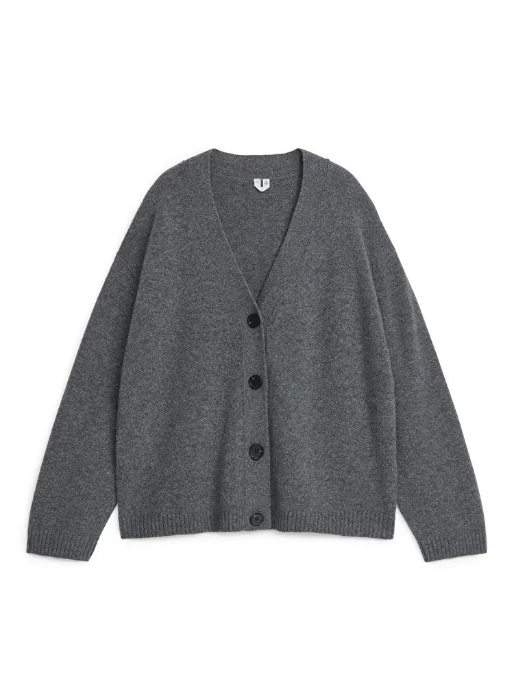 Cashmere Cardigan | ARKET (US&UK)