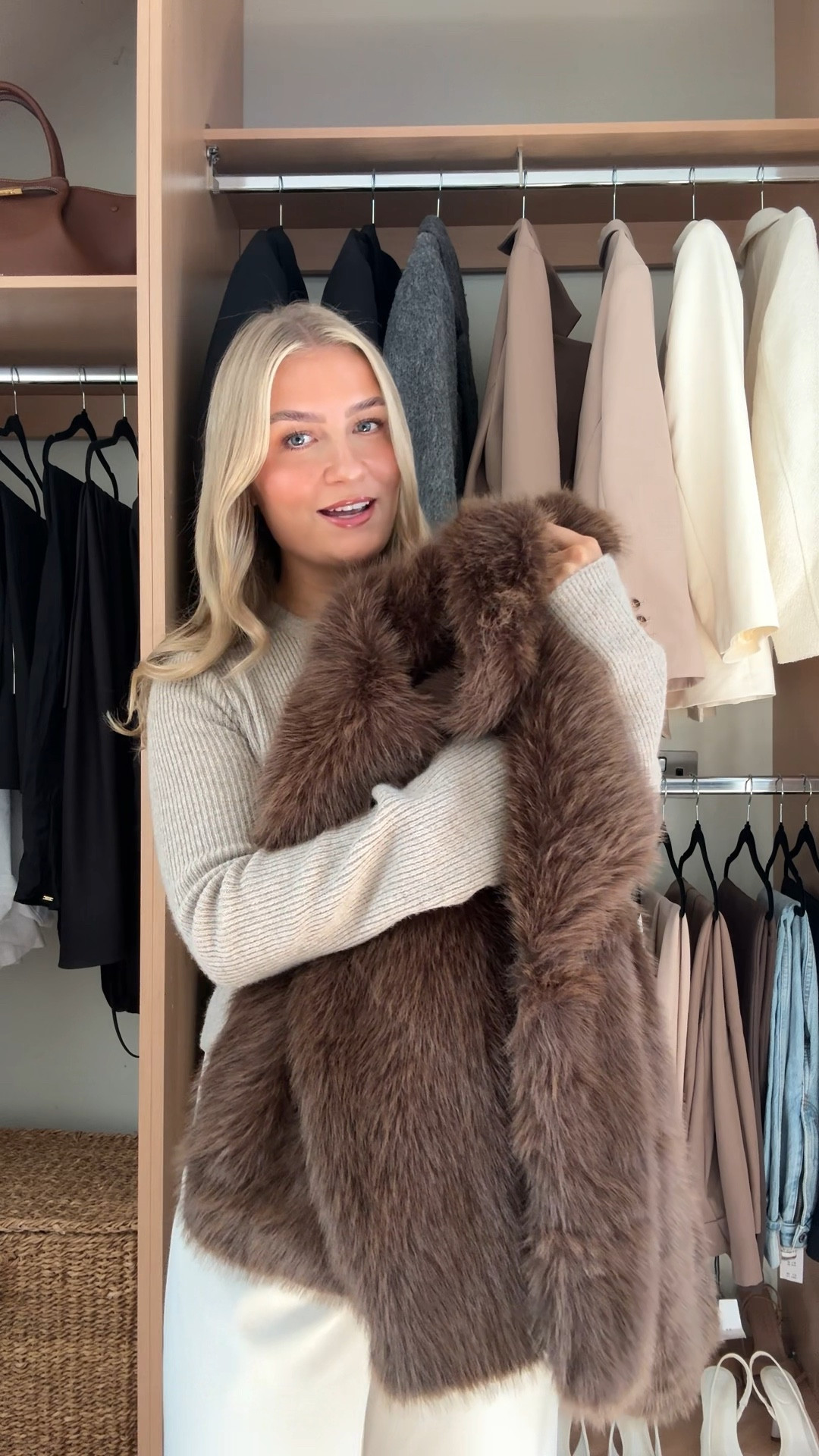 New pieces in my wardrobe that ✨ just make sense sparkle ✨ 

Have linked everything below! 

Trend, fall outfits, autumn fashion, winter outfit, chocolate brown 

#LTKeurope #LTKautumn #LTKuk