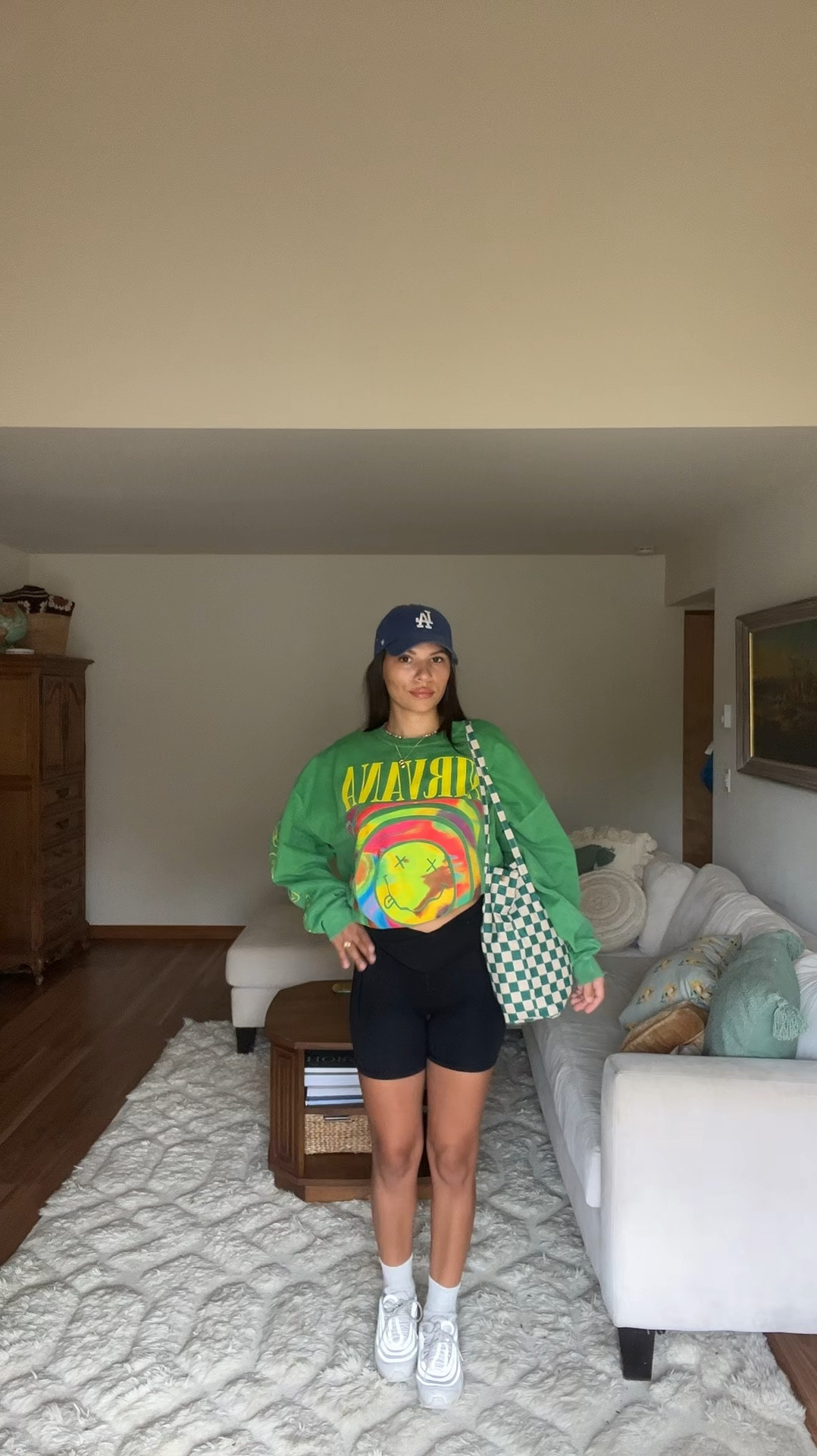 Cool mom fit💚

#LTKVideo #LTKU #LTKSaleAlert