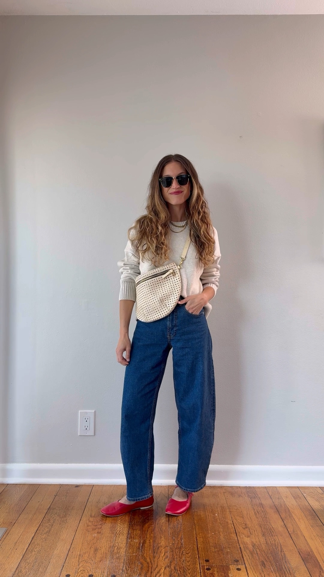 Fall Capsule: Day Seventeen 🍂

Quince sweater, XS, fits TTS for a relaxed fit. Everlane jeans, 24, I took my smaller size. Frēda Salvador flats, TTS, linked a couple affordable options, too. Clare V. Bag. Quince sunglasses. Herringbone Necklacr, Parker Necklace, and Makena Hoops from Sela Designs, ASHLEYROHR10 for 10% off  

#LTKOver40 #LTKStyleTip #LTKFindsUnder100