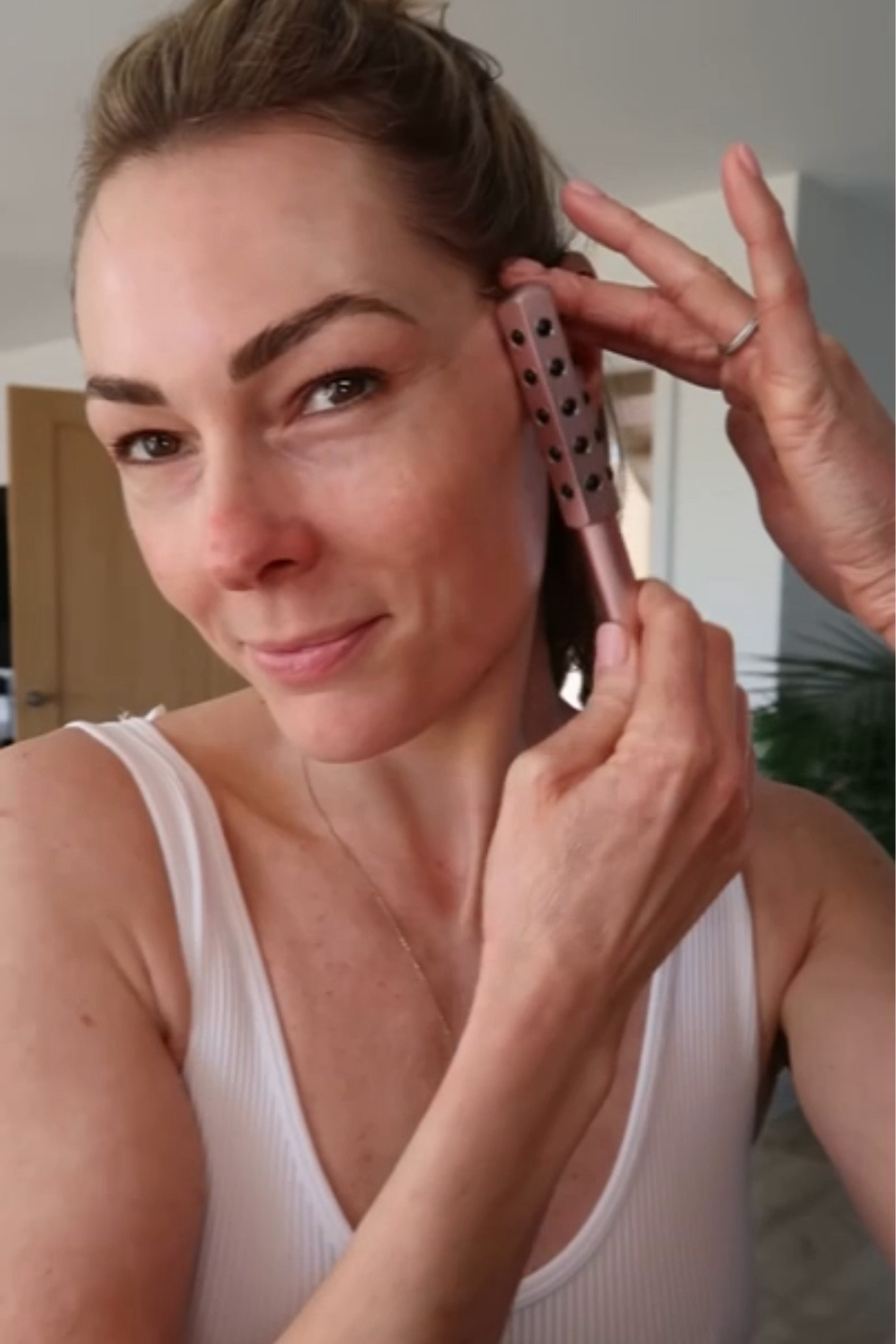 Amazon find - facial roller 

#LTKHoliday #LTKGiftGuide #LTKbeauty