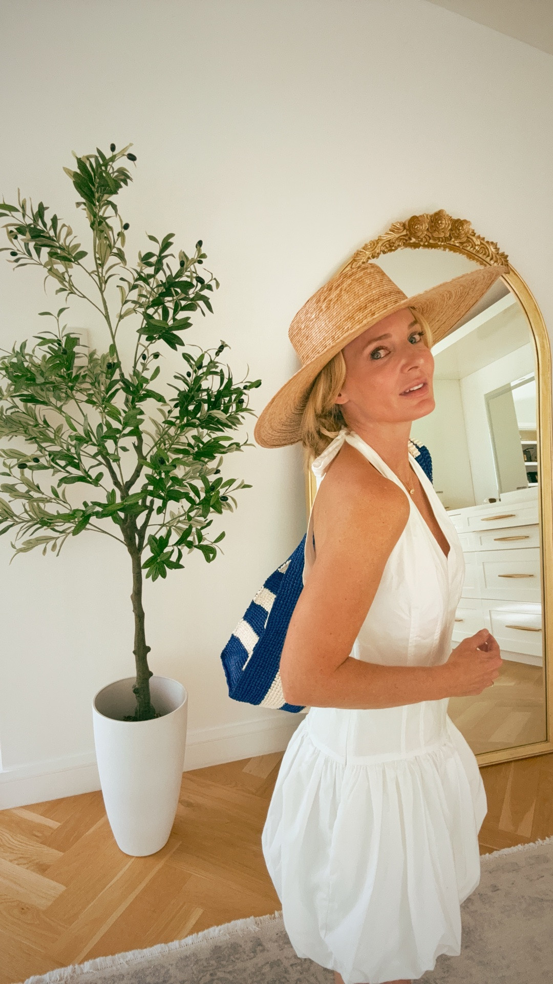 I swear the 4th of July sneaks up on me every year, so I wanted to get a head start on outfits this go around. I styled 4 festive-but-chic looks from @Shopbop that are perfect for everything from backyard BBQ to fireworks. #ShopbopPartner

#LTKOver40 #LTKSeasonal