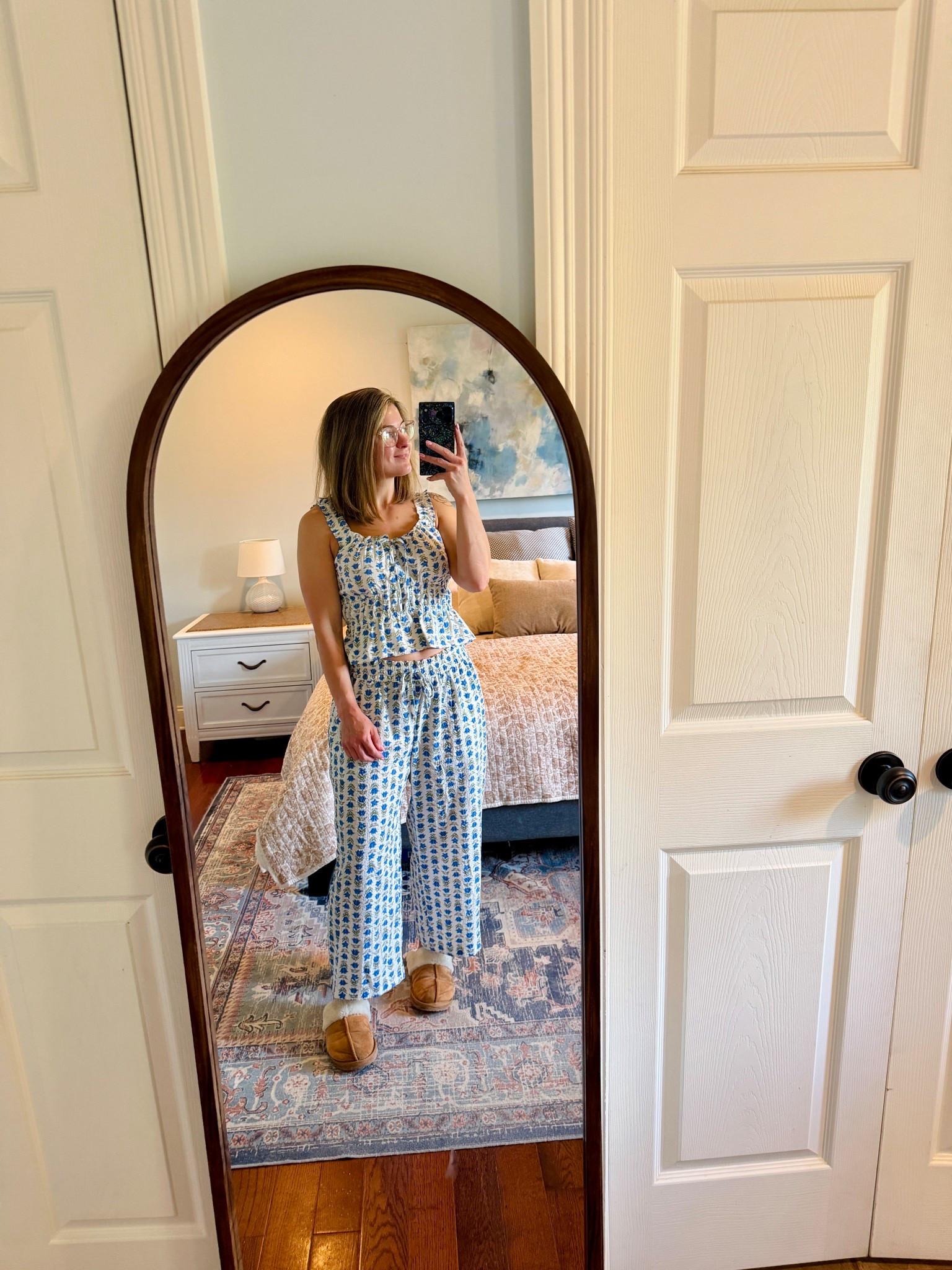 Quite literally OBSESSED with these new pajamas! The print, the style, the feel- they’re perfect for summer! 🤍🌙

#LTKdayinmylife #LTKselfcare #LTKmomlife