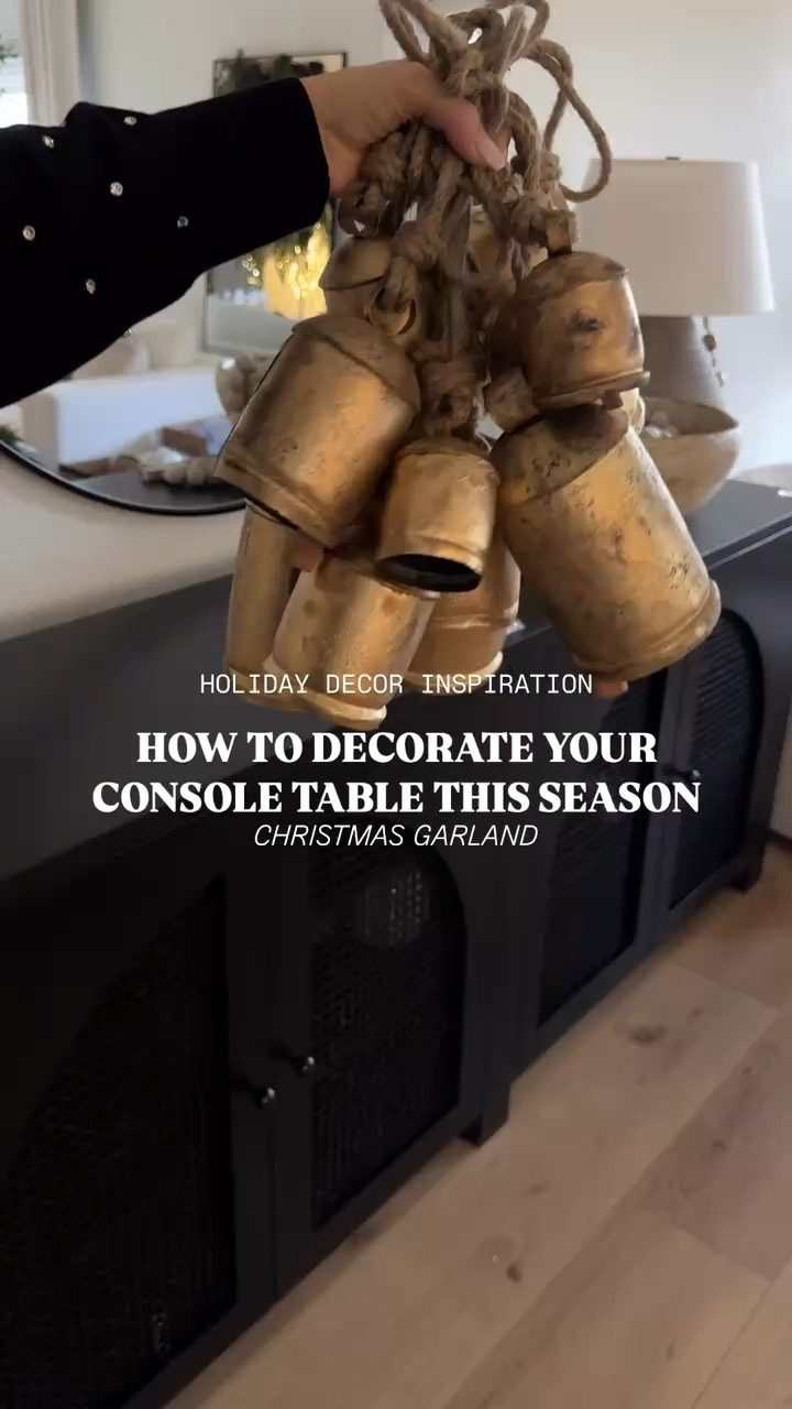 Deck the halls! 🎄 Shop my festive Christmas decor finds from Amazon.

#LTKhome #LTKholiday #amazonfinds #christmasdecor #holidaydecor #amazonhome #festivedecor #ltkit


#LTKHome #LTKHoliday #LTKSeasonal