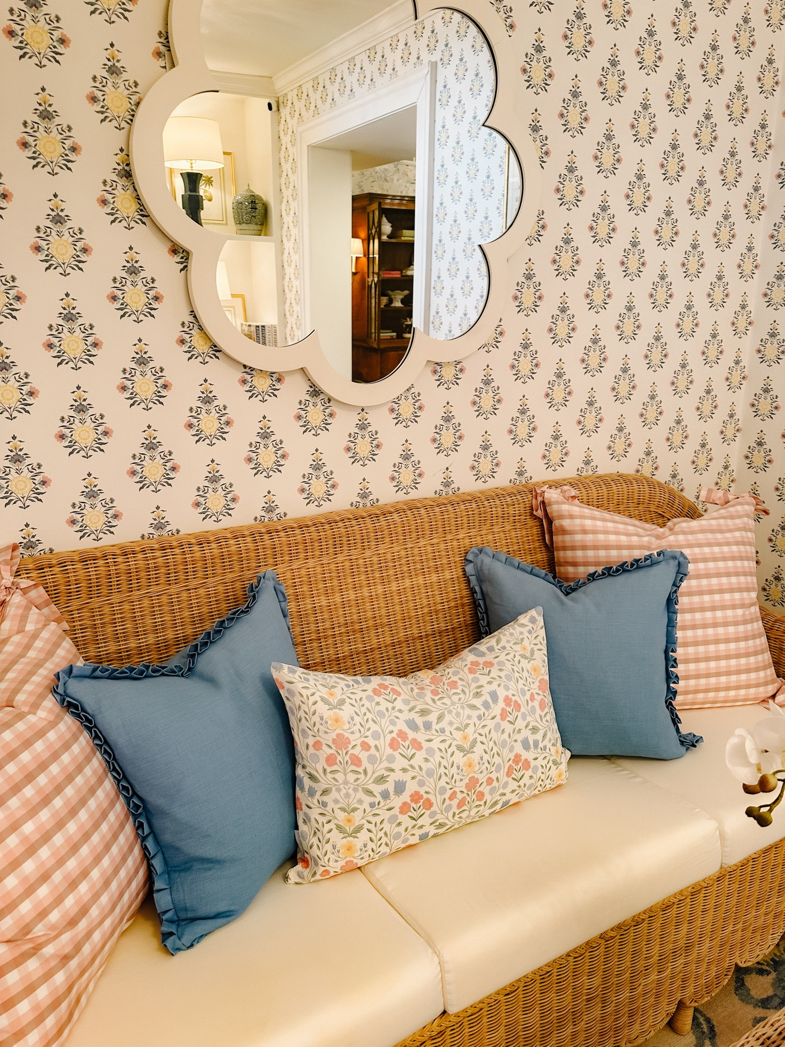 Absolutely obsessed with Caitlin Wilson interiors!! 


Pink pillows | interior design | patterned pillows | wall art | girly decor | girly wall art | girly room | bedroom | bedding | accent pillows | decor | feminine interiors | home decor | blue side table | entry table | pink mirror | bow mirror | pink decor | wallpaper | striped wallpaper | bow chair | floral pillow | butterfly wall art | butterfly room decor | blue pillows 

#liketkit #LTKFindsUnder100 #LTKStyleTip #LTKHome

#LTKHome #LTKFamily #LTKFindsUnder100