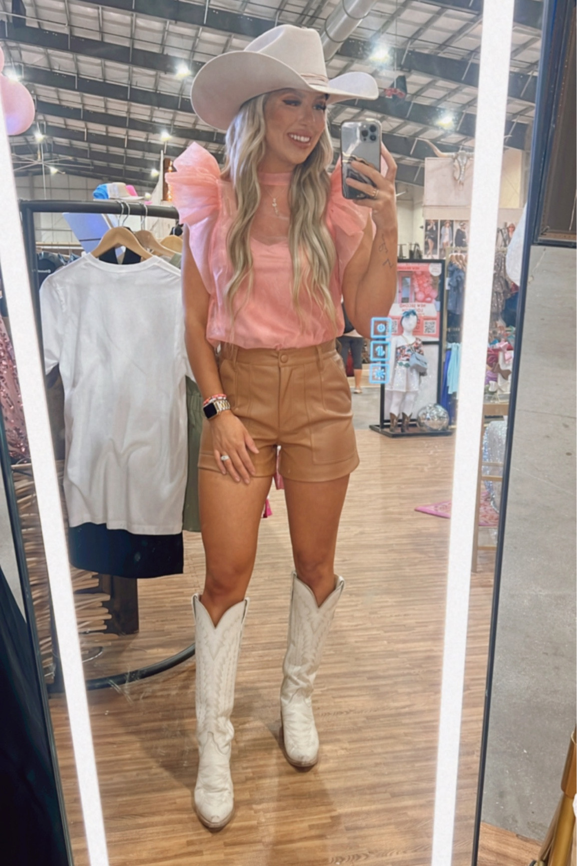 Will the rodeo outfits ever end? Probably not. Use code Jenny for a discount at checkout 💕

#LTKFind #LTKSale #LTKSeasonal